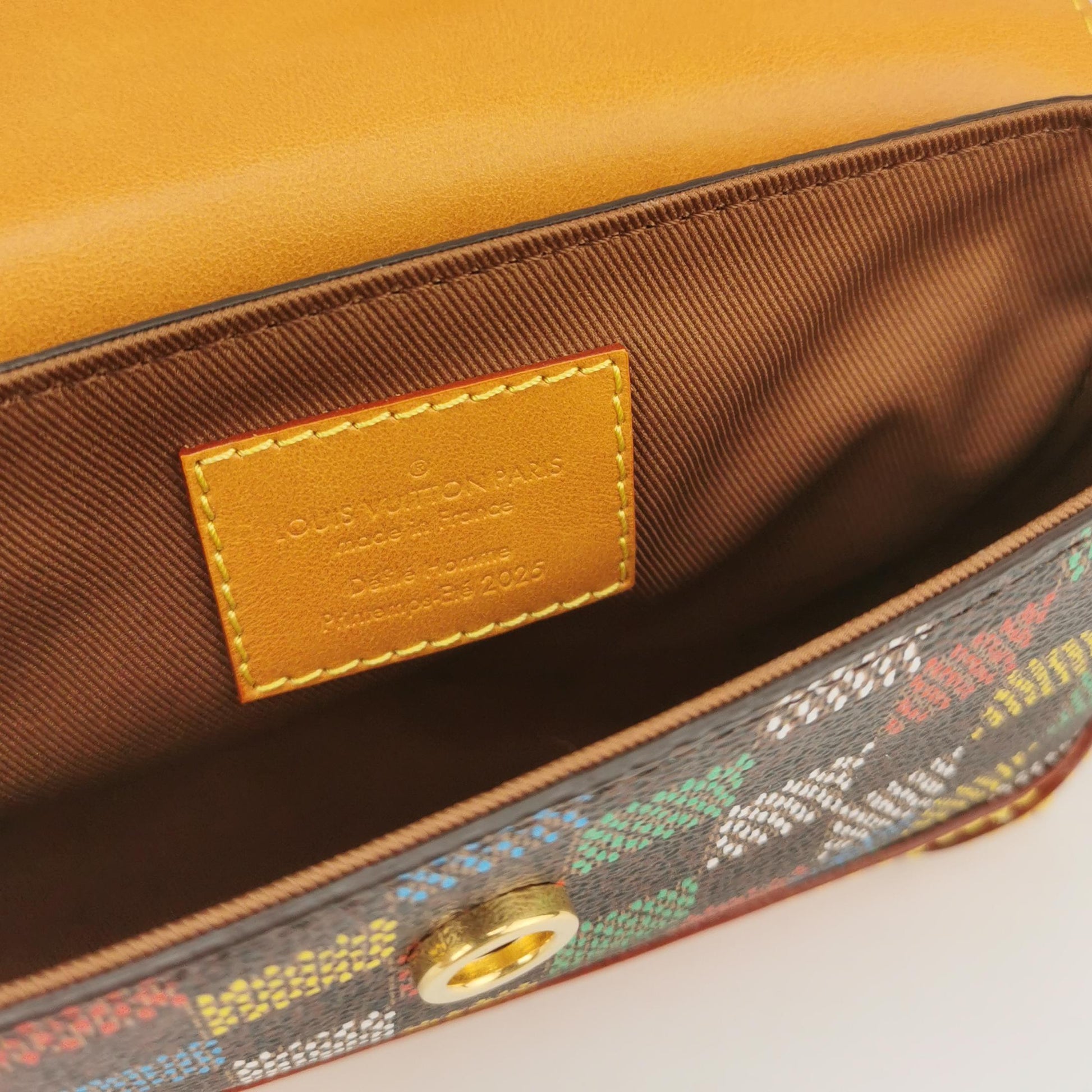 Steamer East West Logo