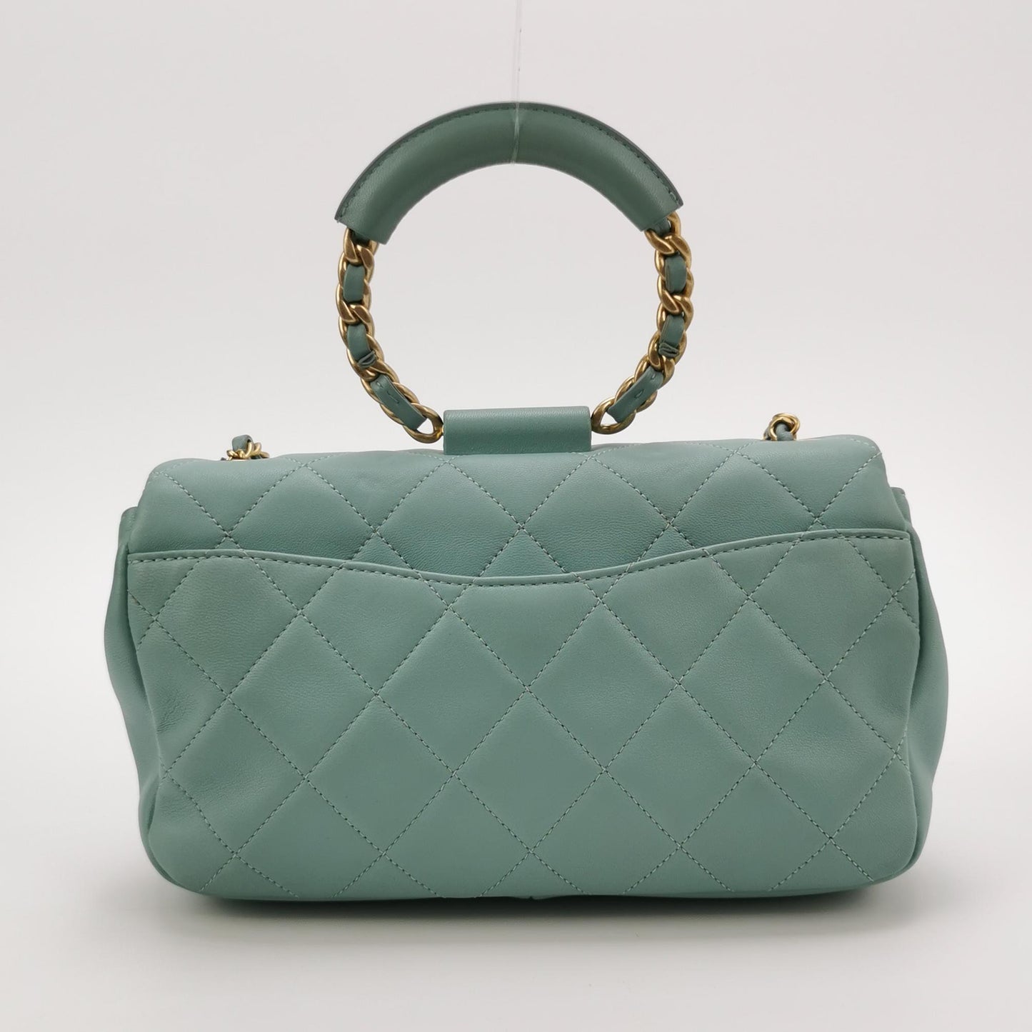 Circular Handle Lambskin quilted CC turn-lock