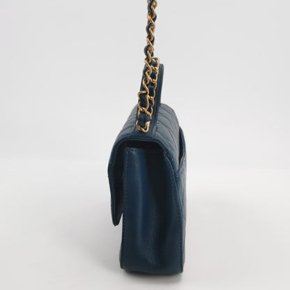 19Bag Small Lambskin quilted CC turn-lock