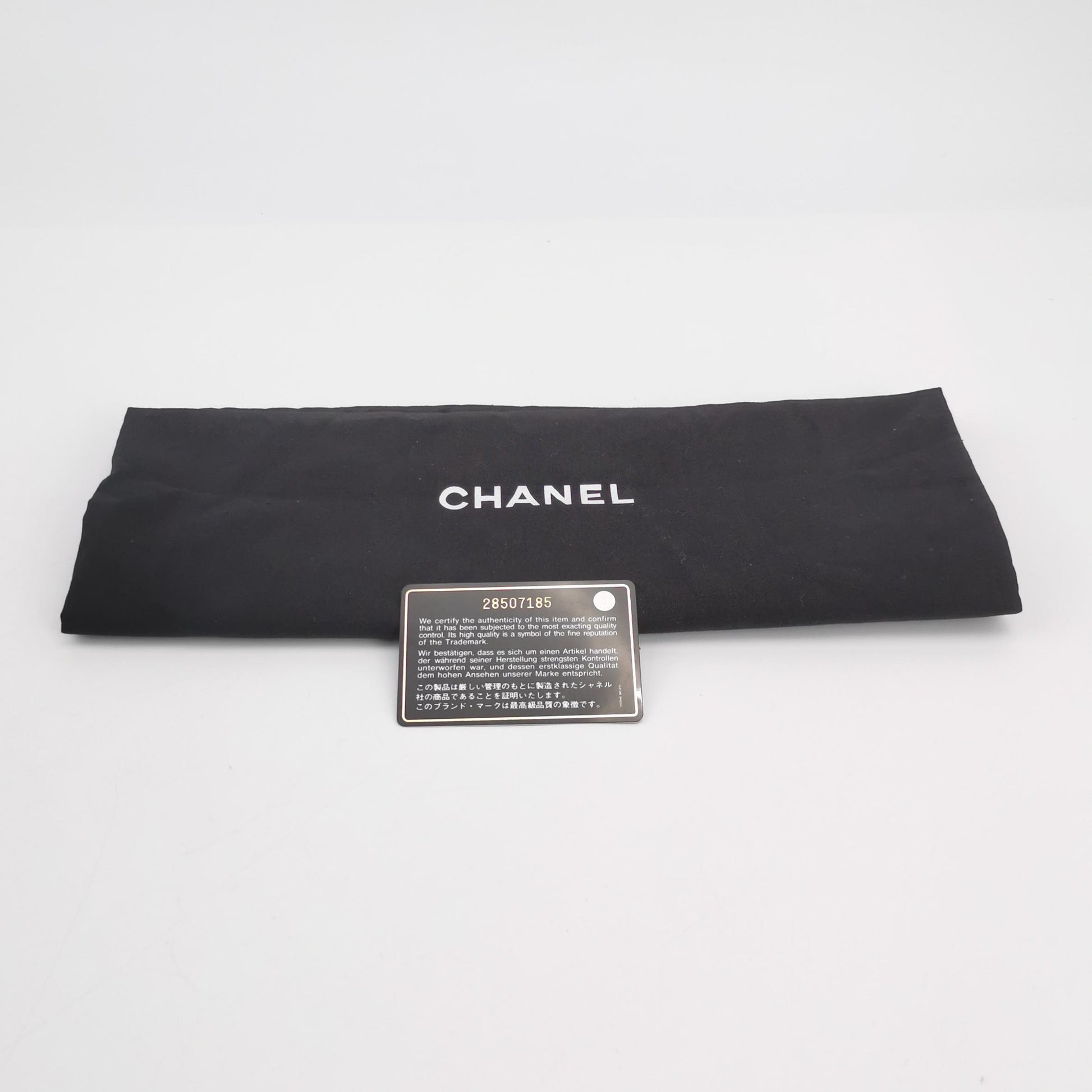 19Bag Small Lambskin quilted CC turn-lock