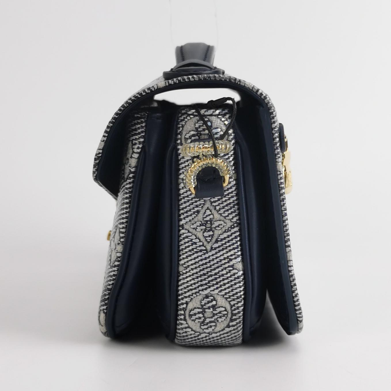 Pochette Metis East West Canvas