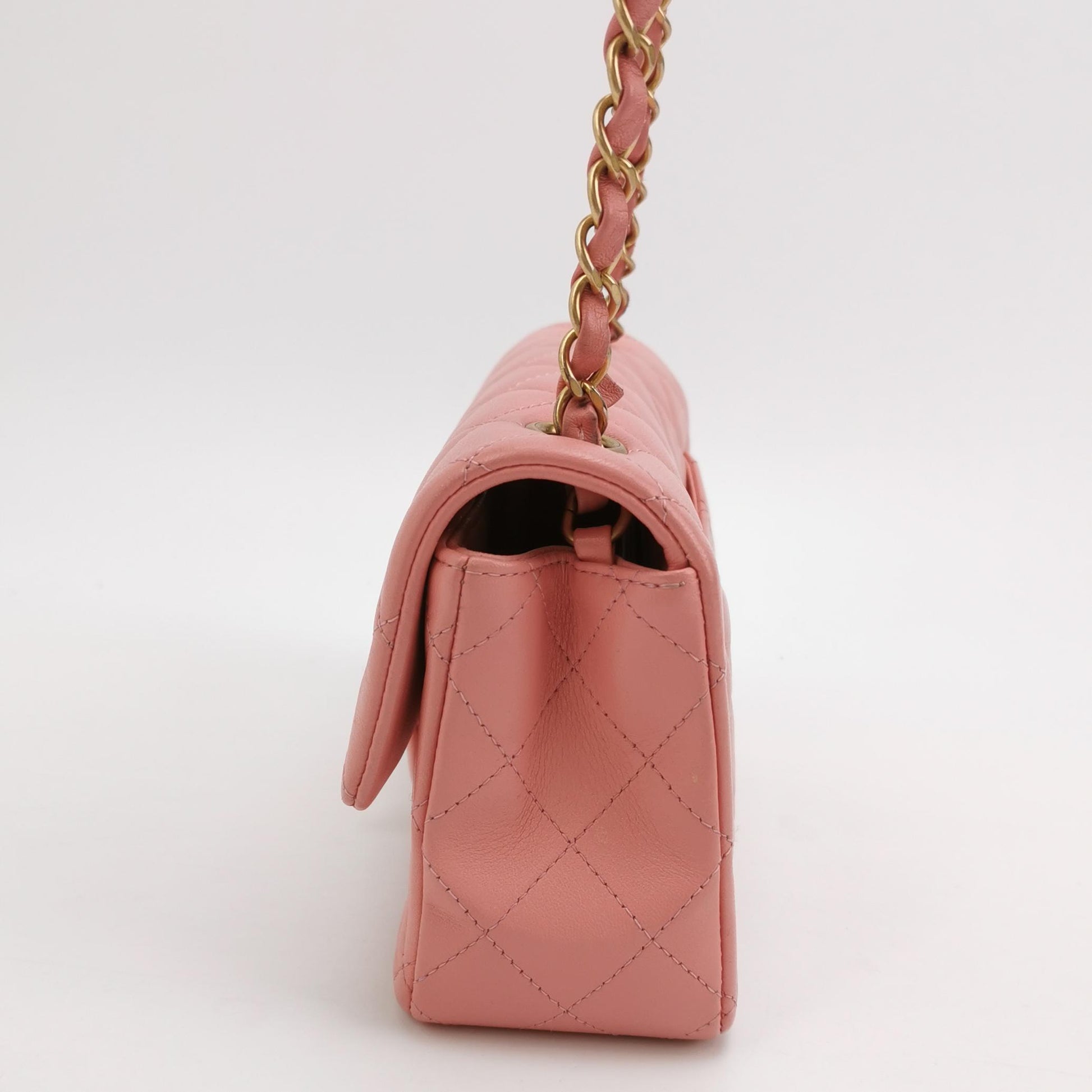 Classic Flap Seasonal limited Edition Mini Lambskin quilted CC turn-lock