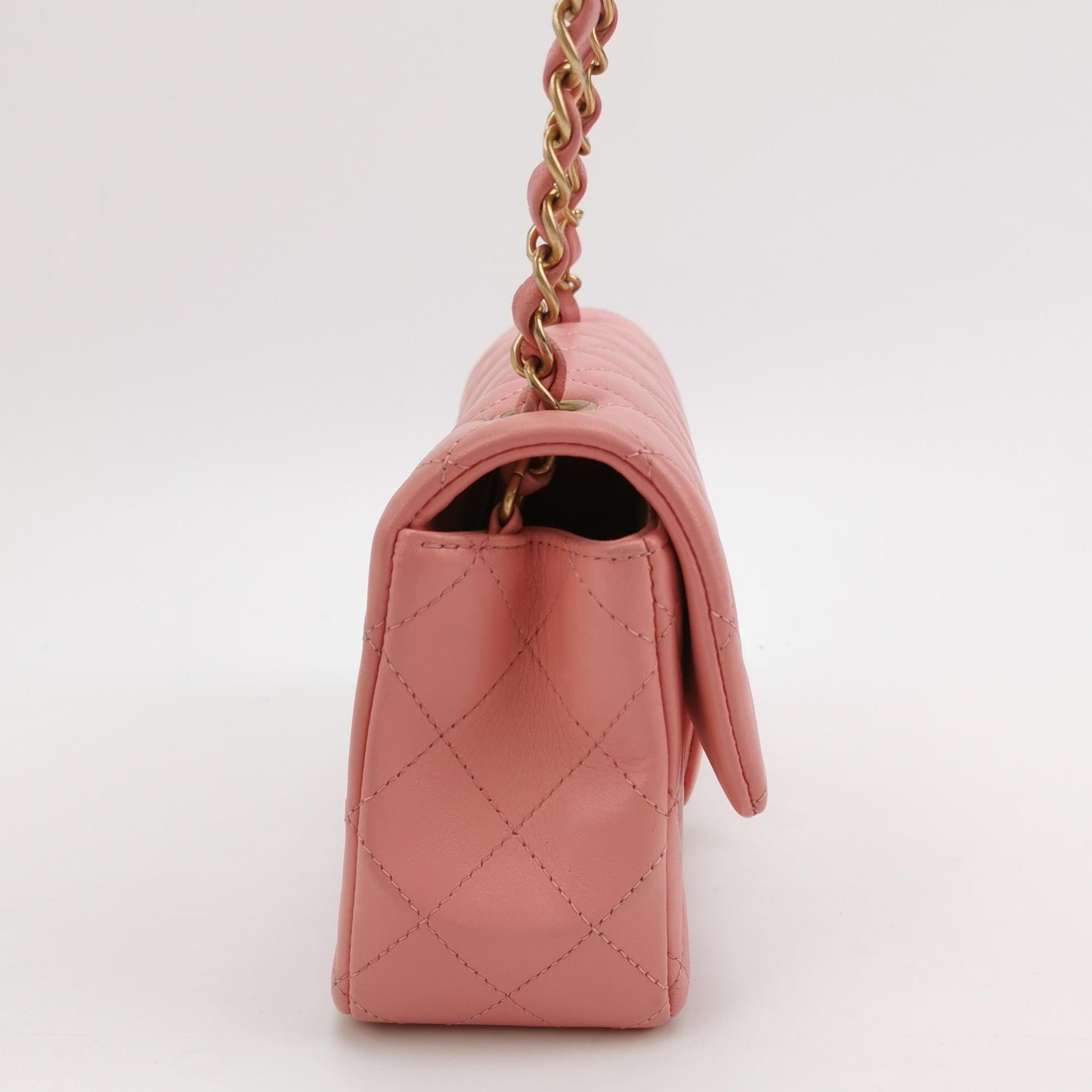 Classic Flap Seasonal limited Edition Mini Lambskin quilted CC turn-lock