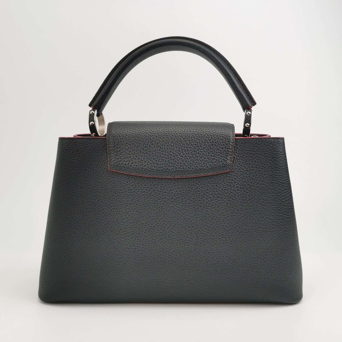 Capucines Medium Gold LV