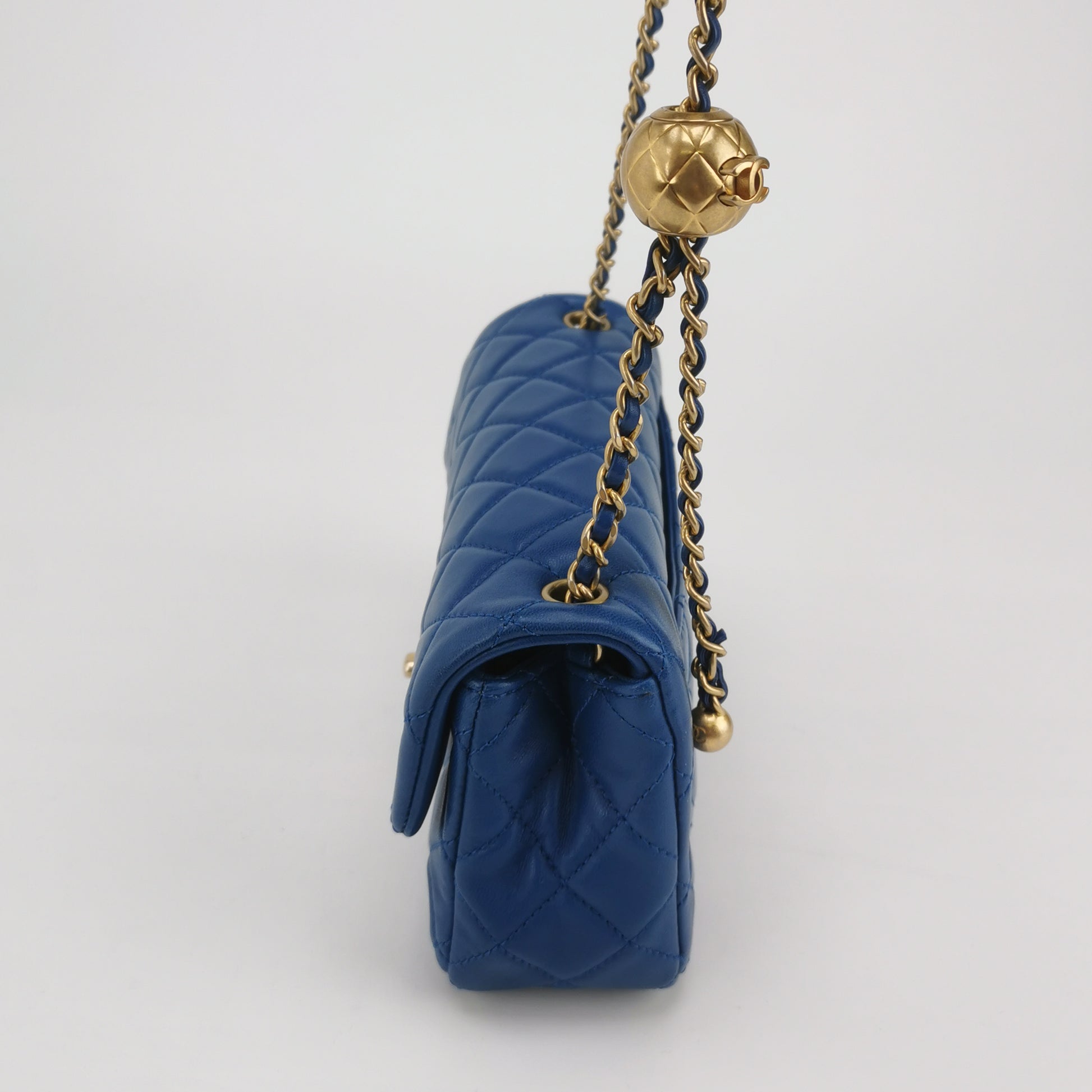 Classic Flap Seasonal limited Edition Mini Lambskin CC turn-lock