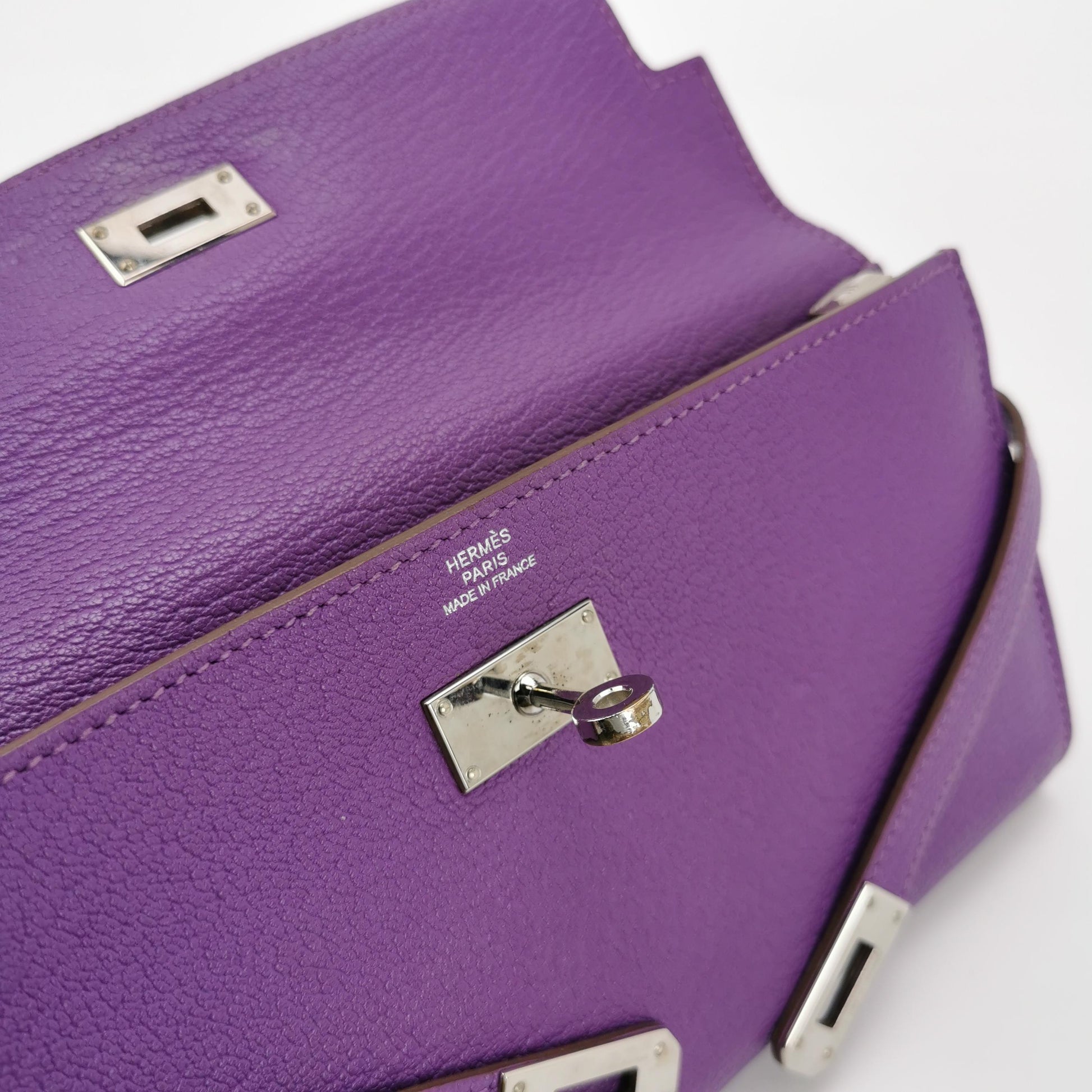 Kelly Large Chevre Mysore Lambskin Silver 09 P