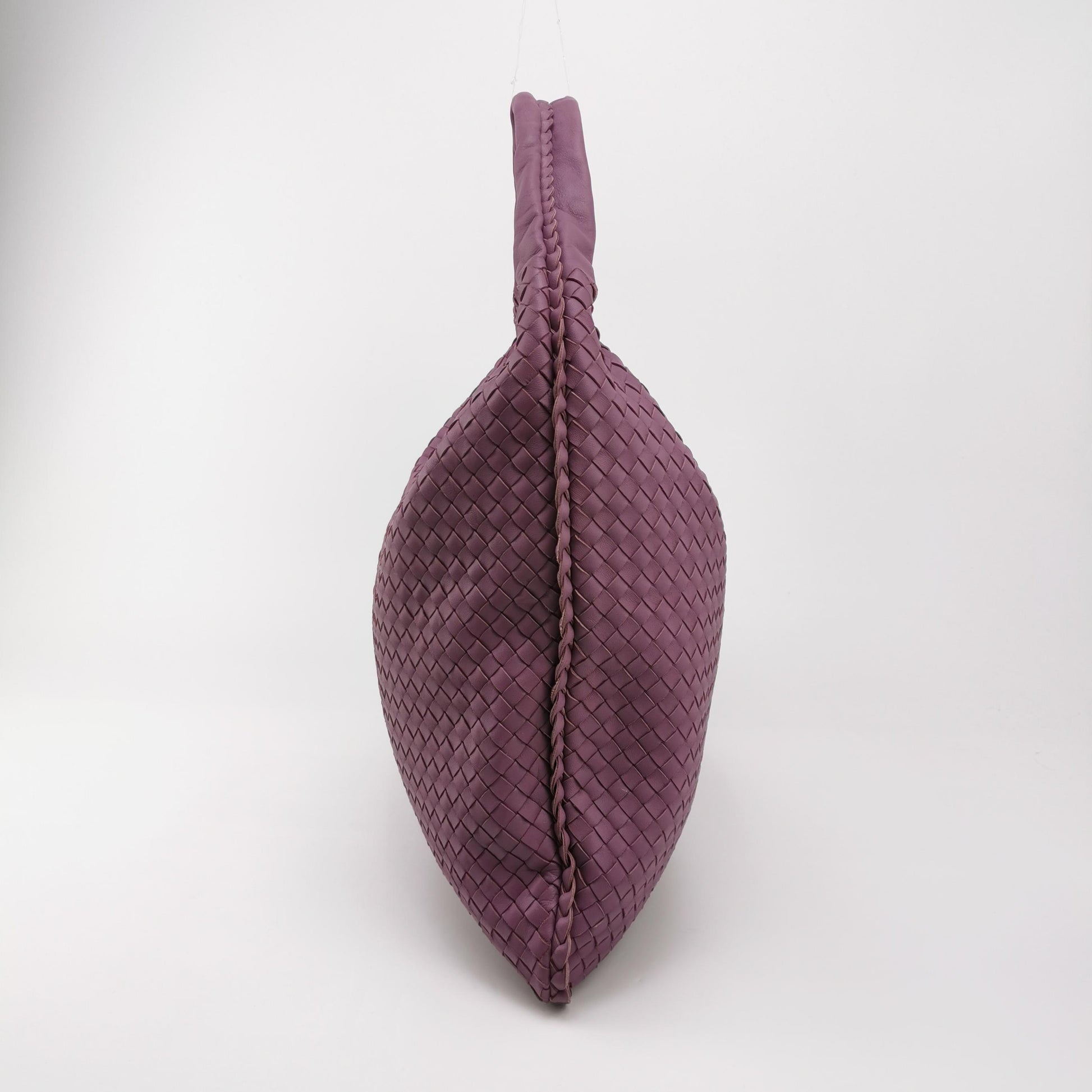 Veneta Large Lambskin Intrecciato