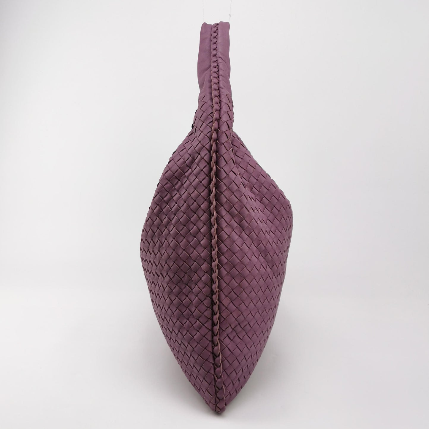 Veneta Large Lambskin Intrecciato