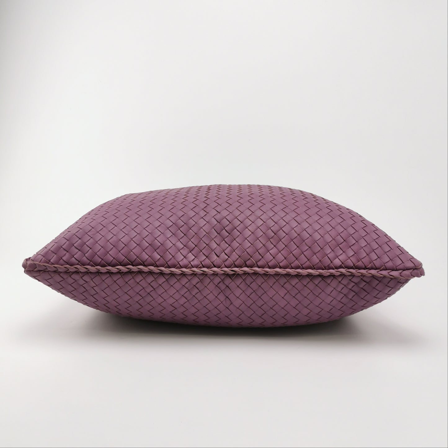 Veneta Large Lambskin Intrecciato