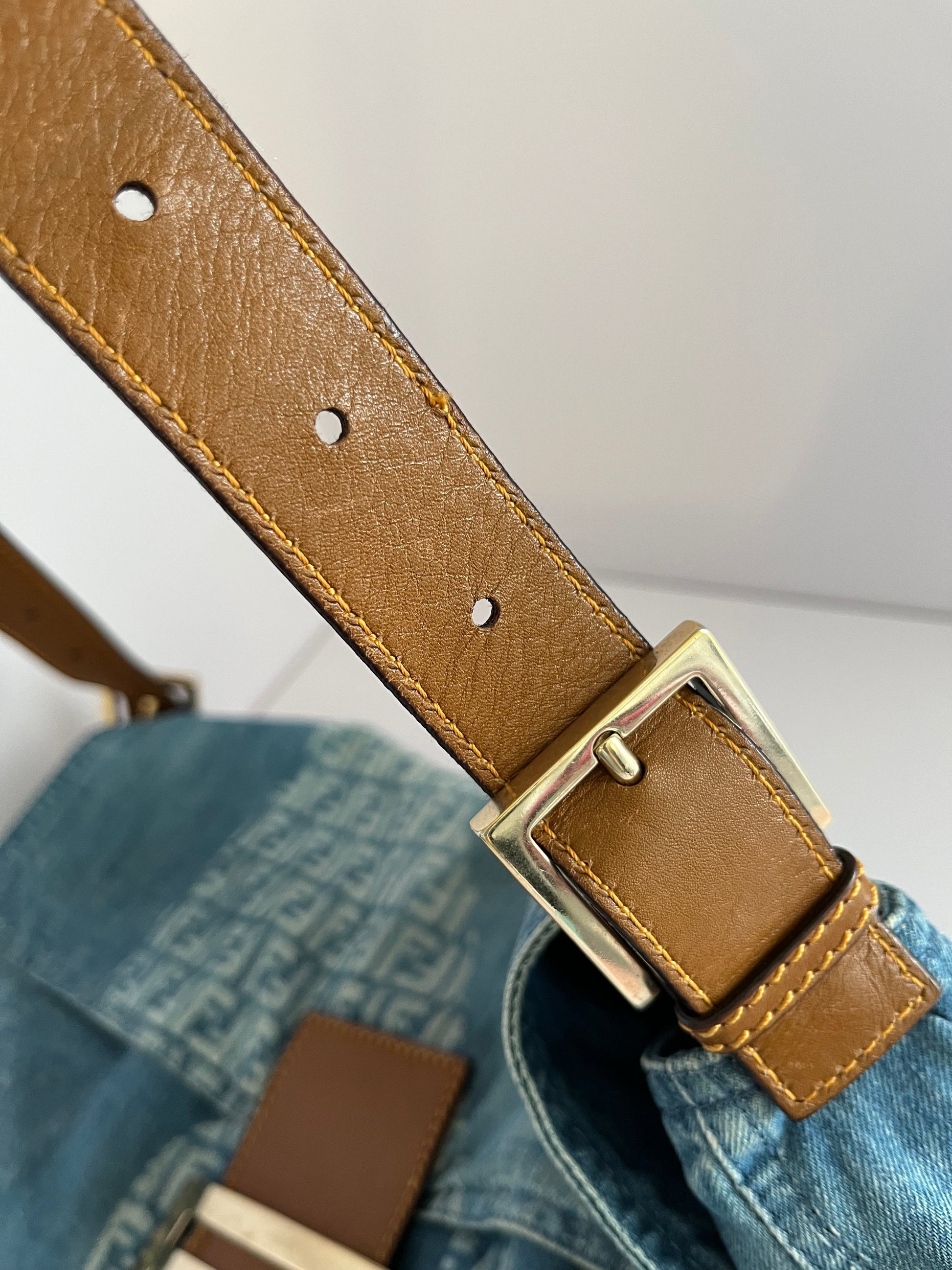 Fendi baguette denim big size shoulder bag