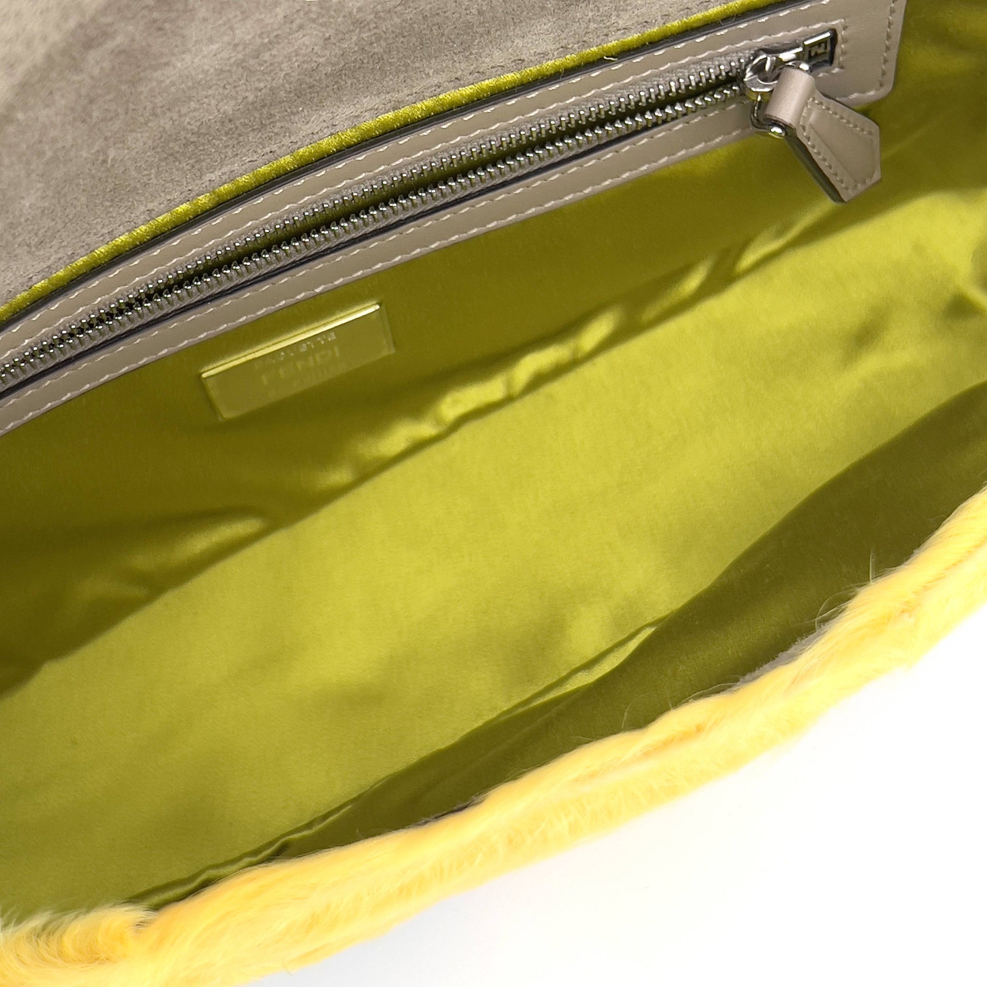 Fendi Swakara fur new style baguette NWOT