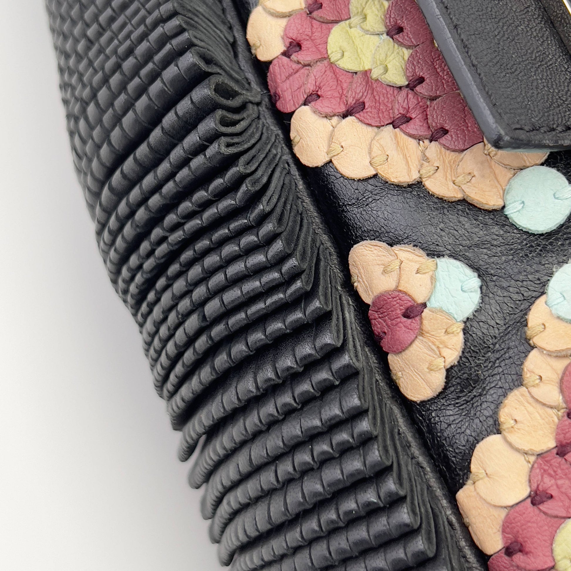 Fendi polka dots XXL baguette