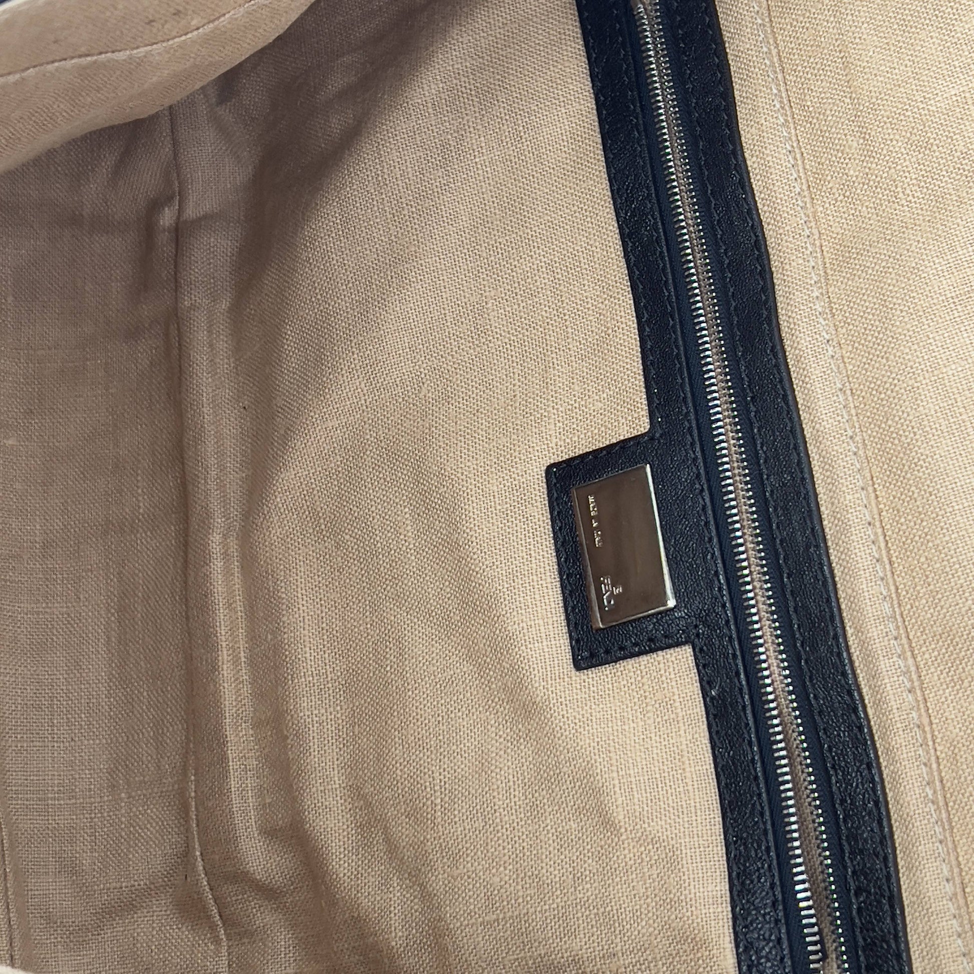 Fendi polka dots XXL baguette