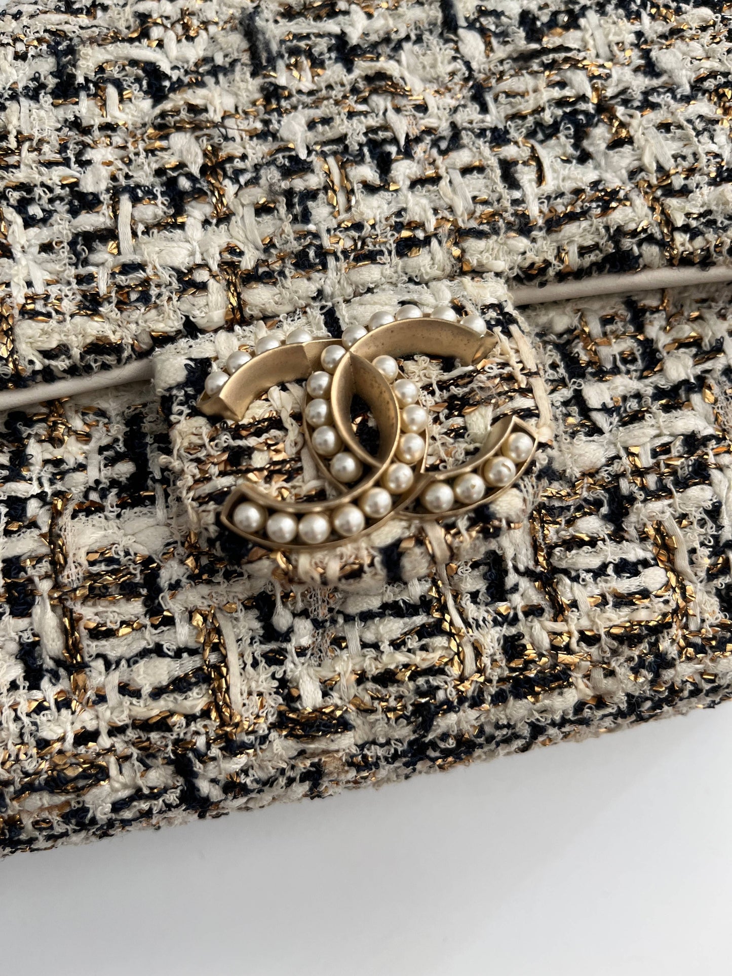 Chanel tweed gold and pearls hardware flap bag