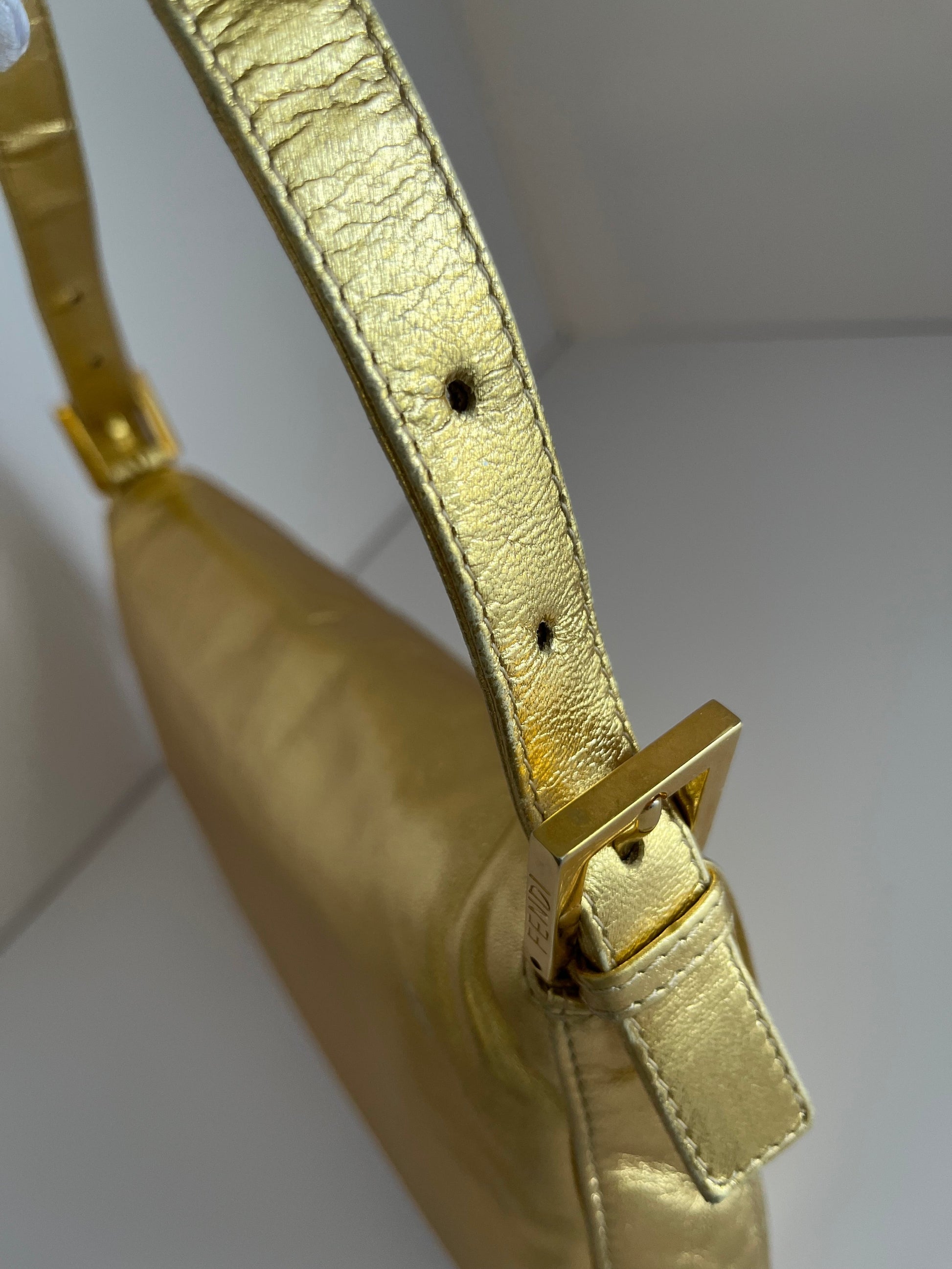 Fendi baguette vintage gold leather shoulder bag
