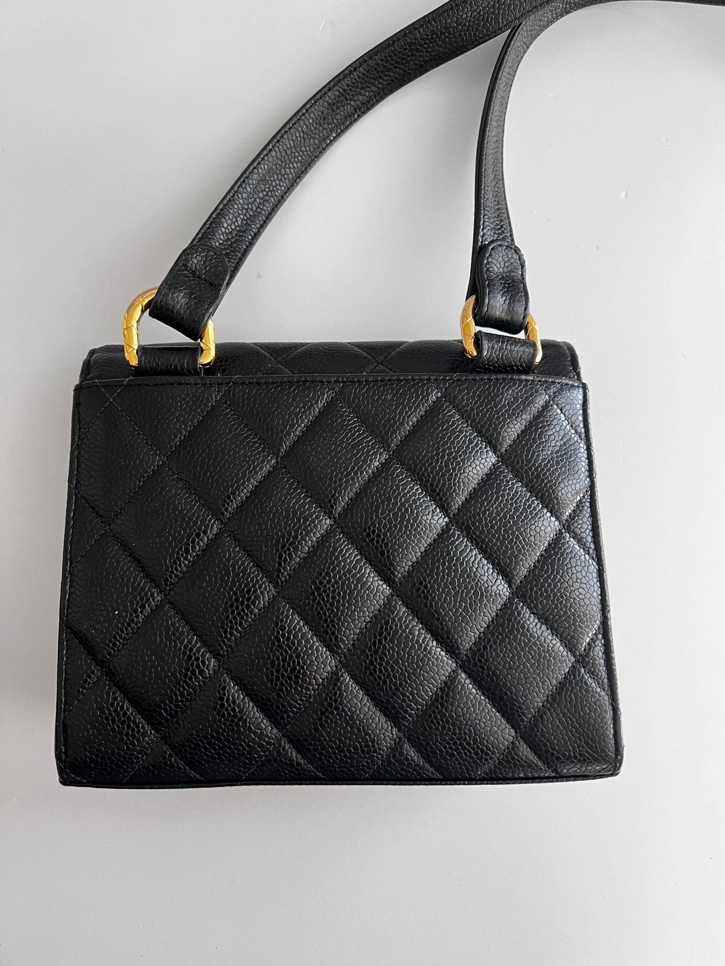 Pre-Owned Chanel Vintage 24K gold black caviar cross body mini square flap bag