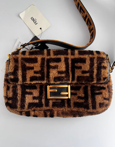 Fendi FF shearling baguette(old style)