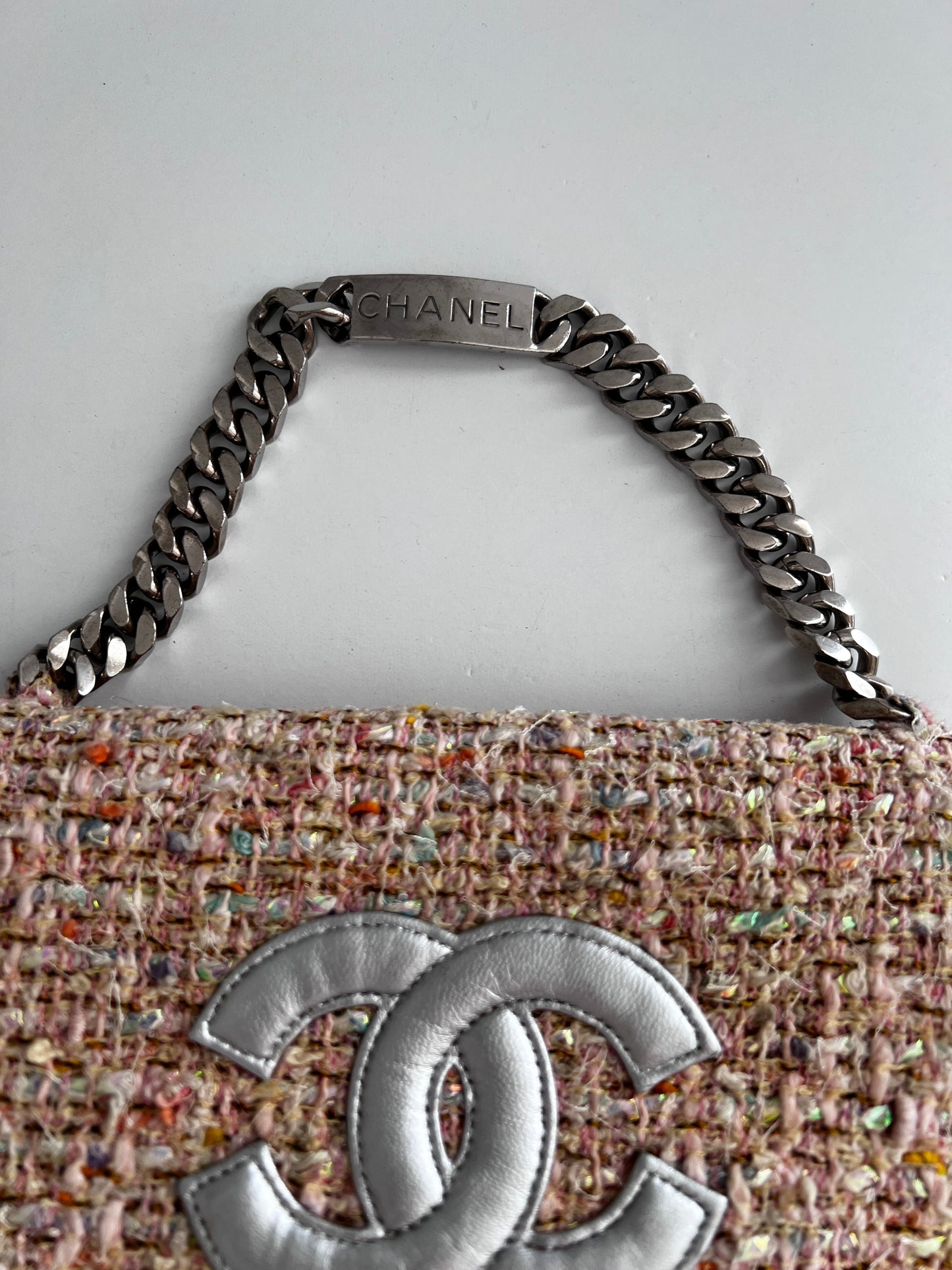 Vintage Chanel tweed hand bag