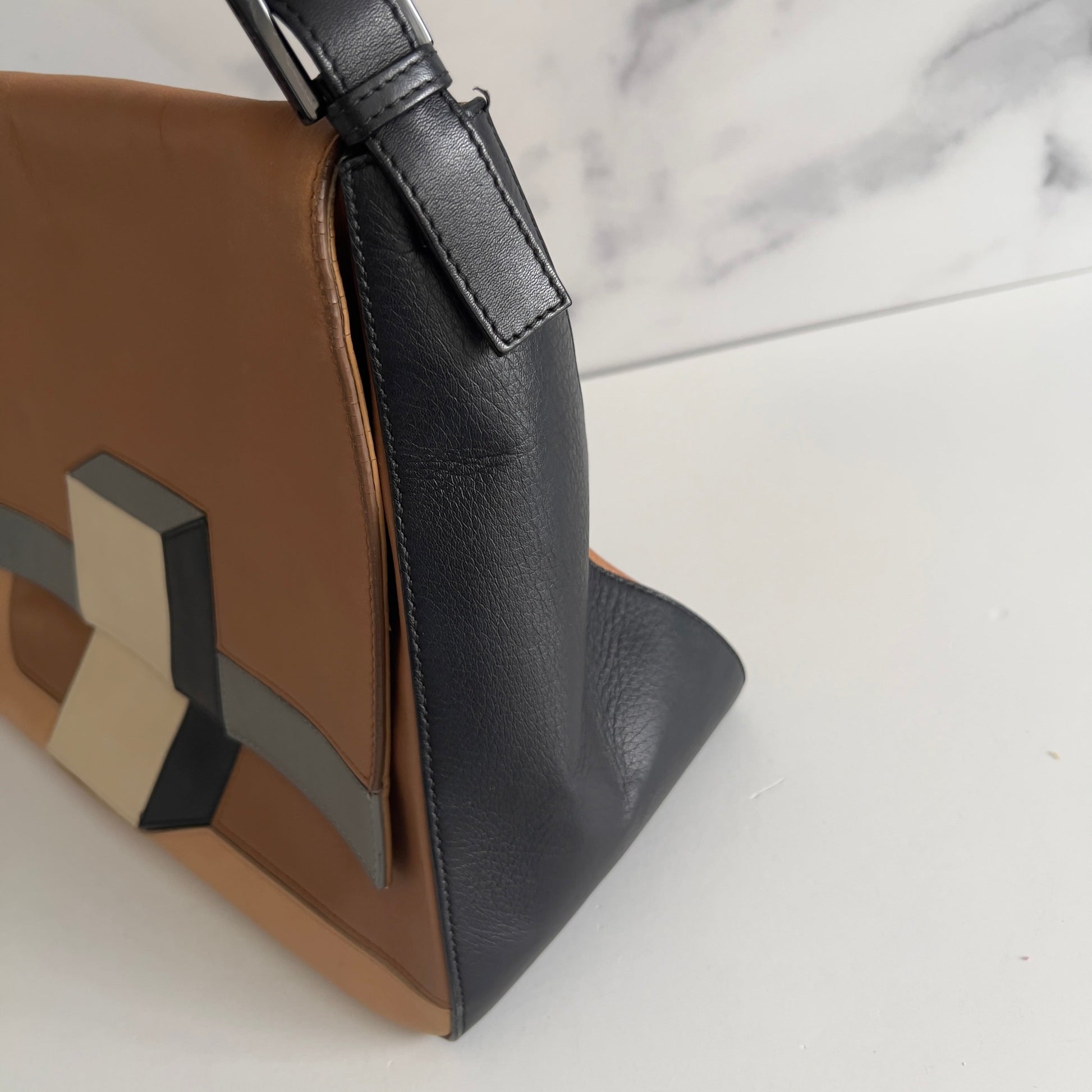 Fendi 3D leather XL mamma baguette