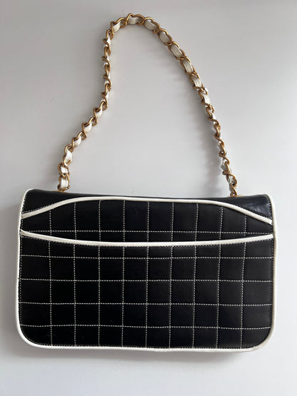 Chanel 2.55 reissue bag from 2000