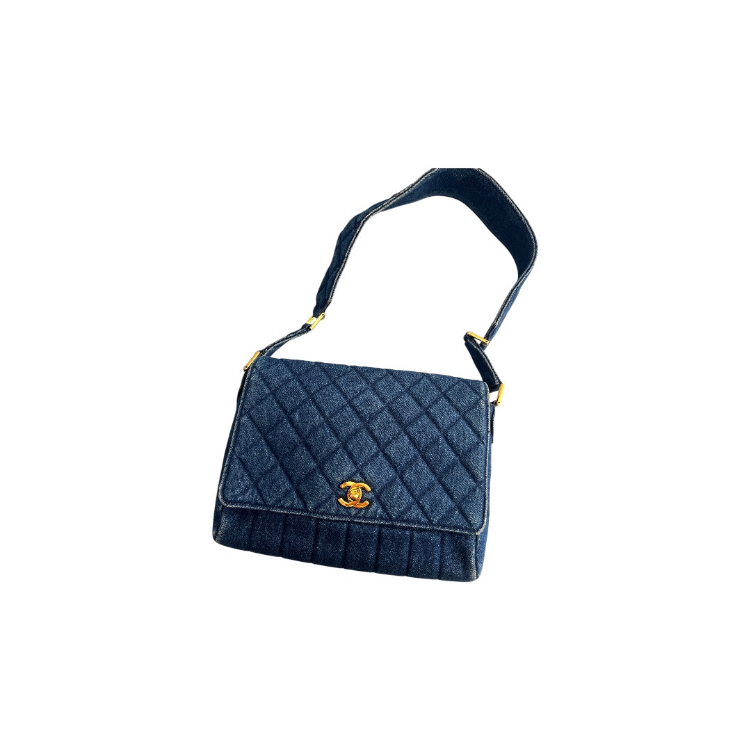 Chanel Vintage Chanel denim falp bag