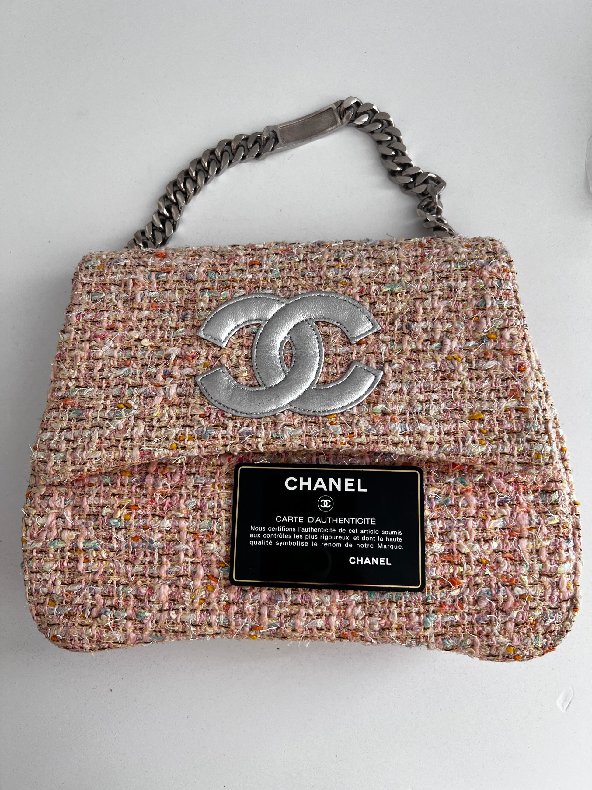 Vintage Chanel tweed hand bag
