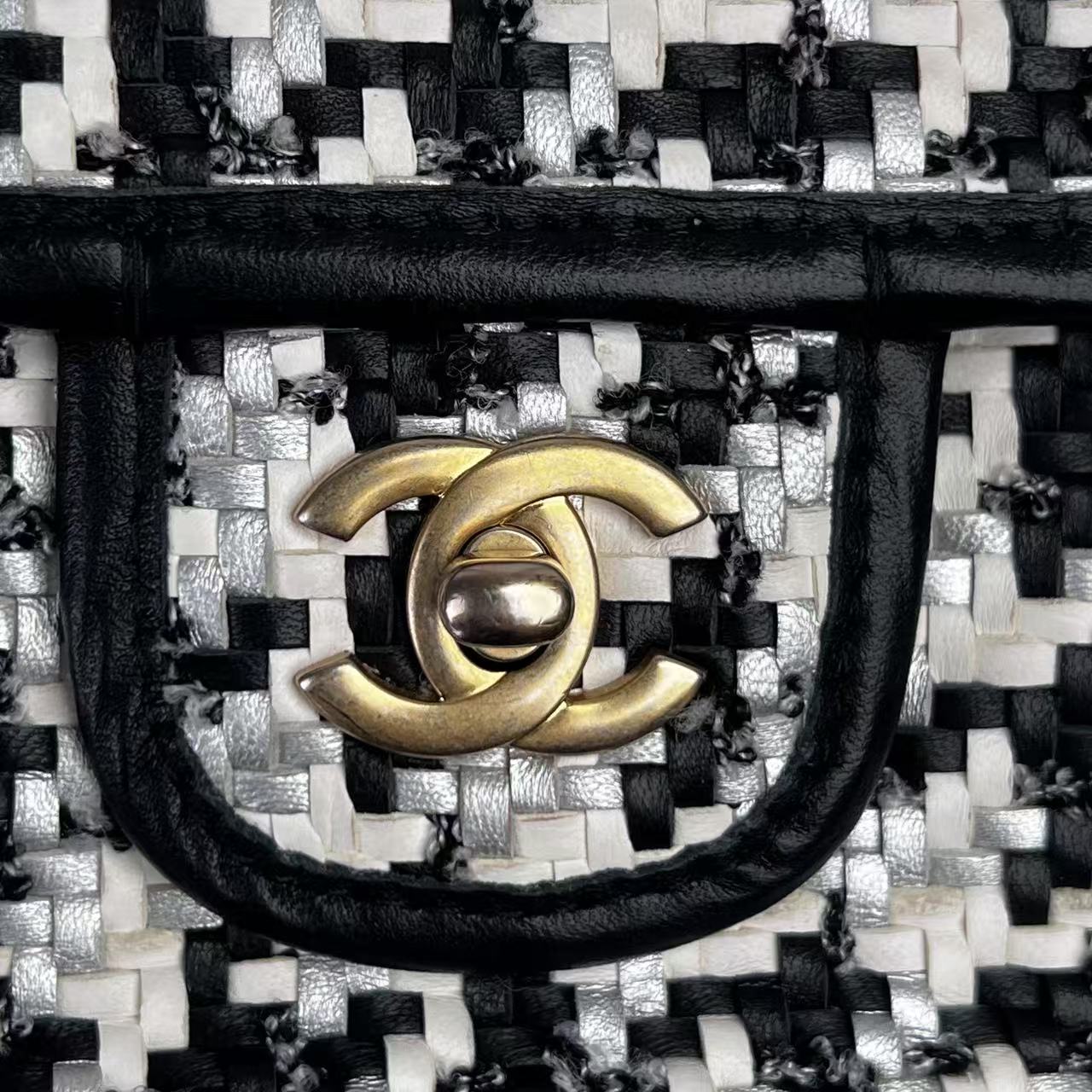 Chanel 2023 medium woven flap bag