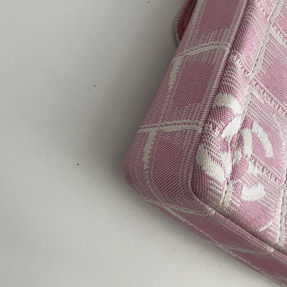 Vintage Chanel Pink Travel Ligne E/W Flap bag