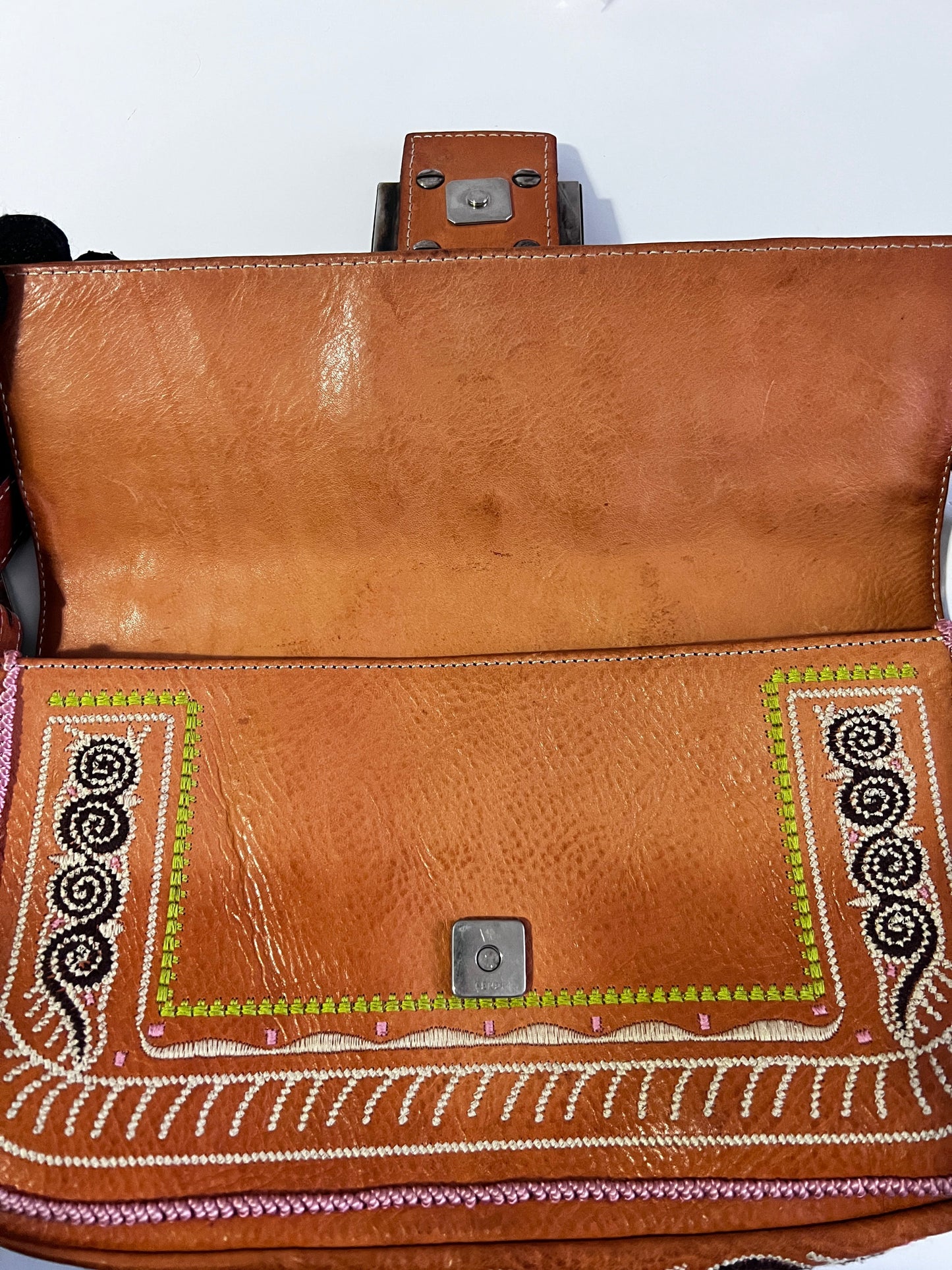Fendi embroidery leather baguette