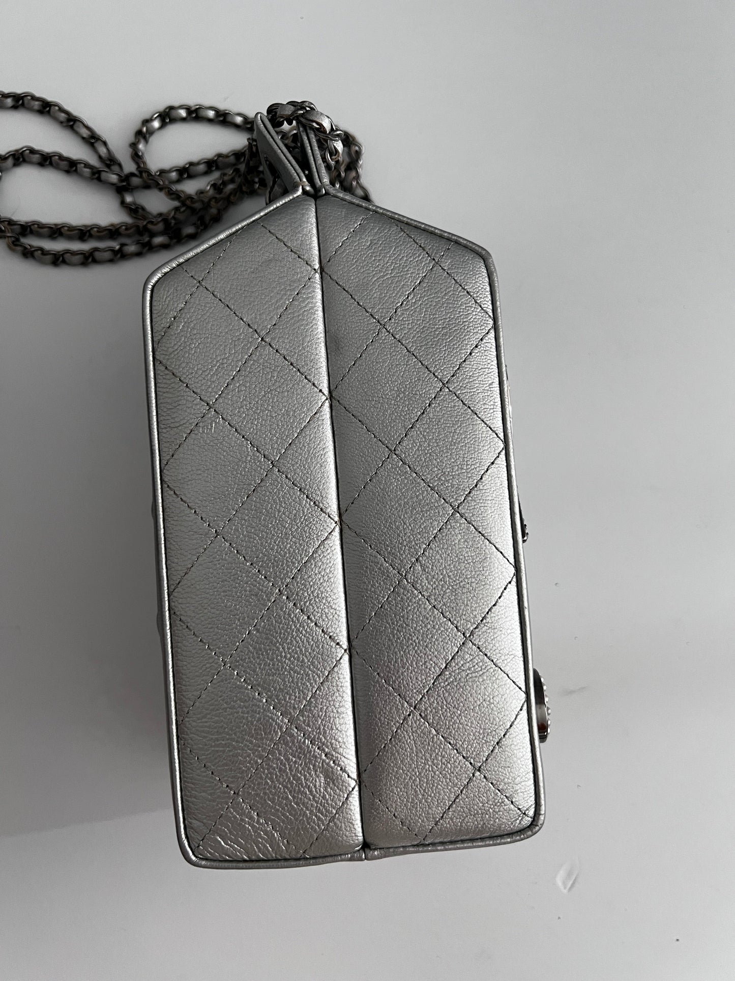 Chanel Supermarket Lait de Coco Minaudiere