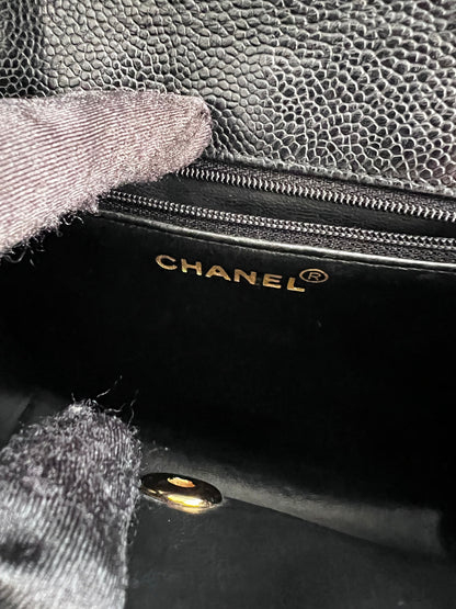 Pre-Owned Chanel Vintage 24K gold black caviar cross body mini square flap bag