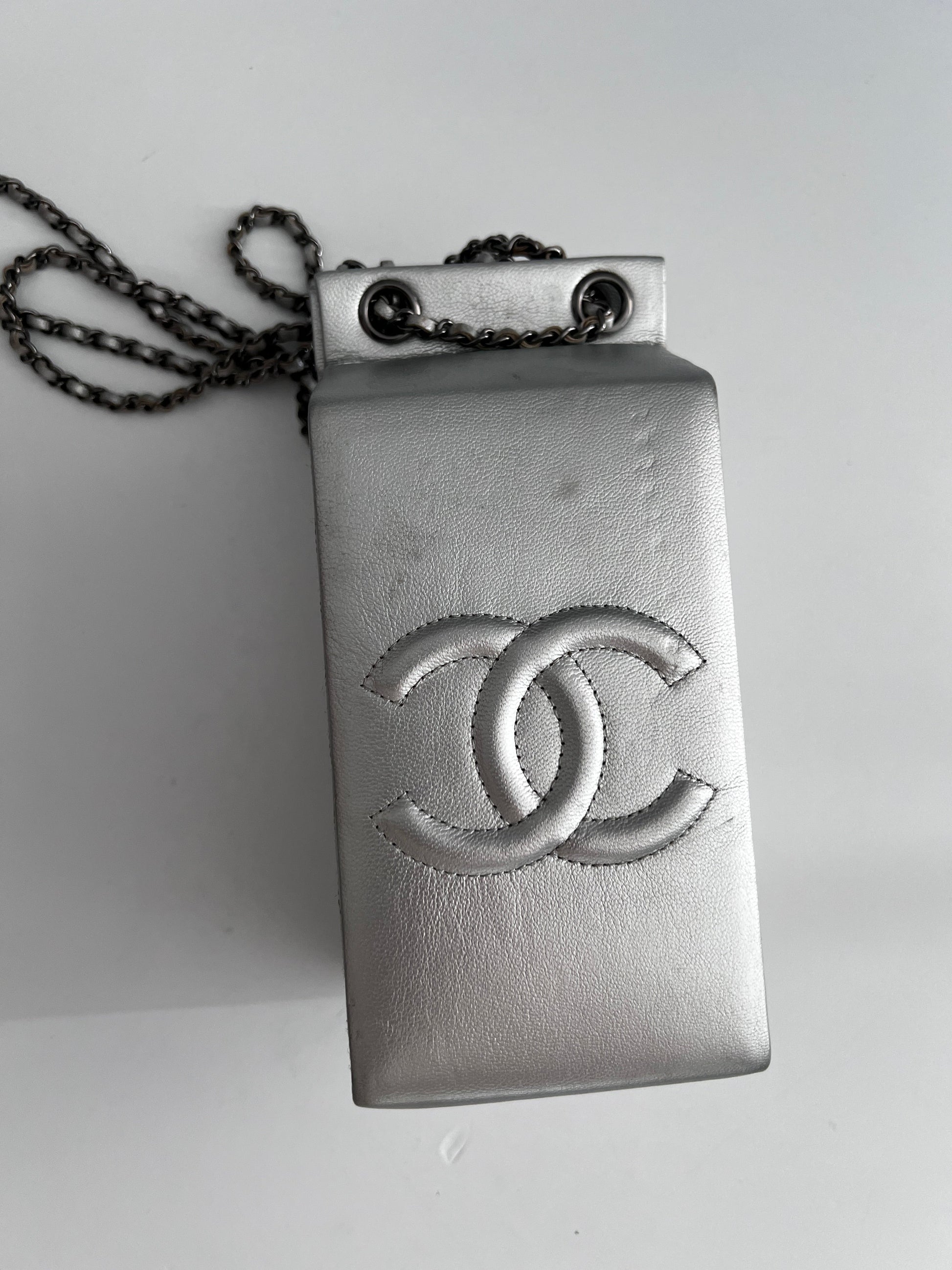 Chanel Supermarket Lait de Coco Minaudiere