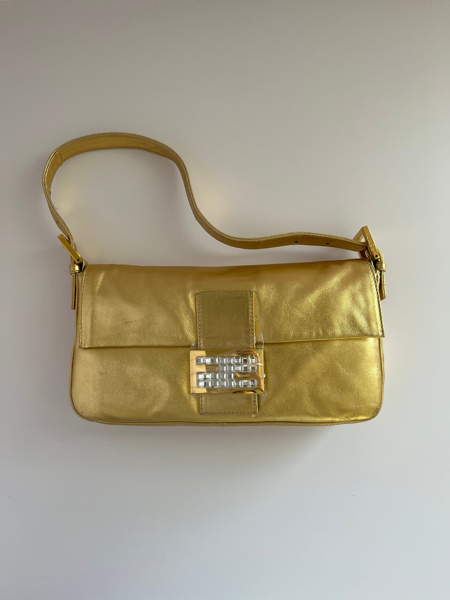 Fendi baguette vintage gold leather shoulder bag