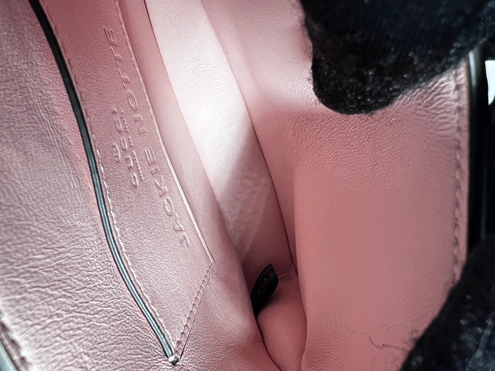 Gucci mini pink Python Notte bag