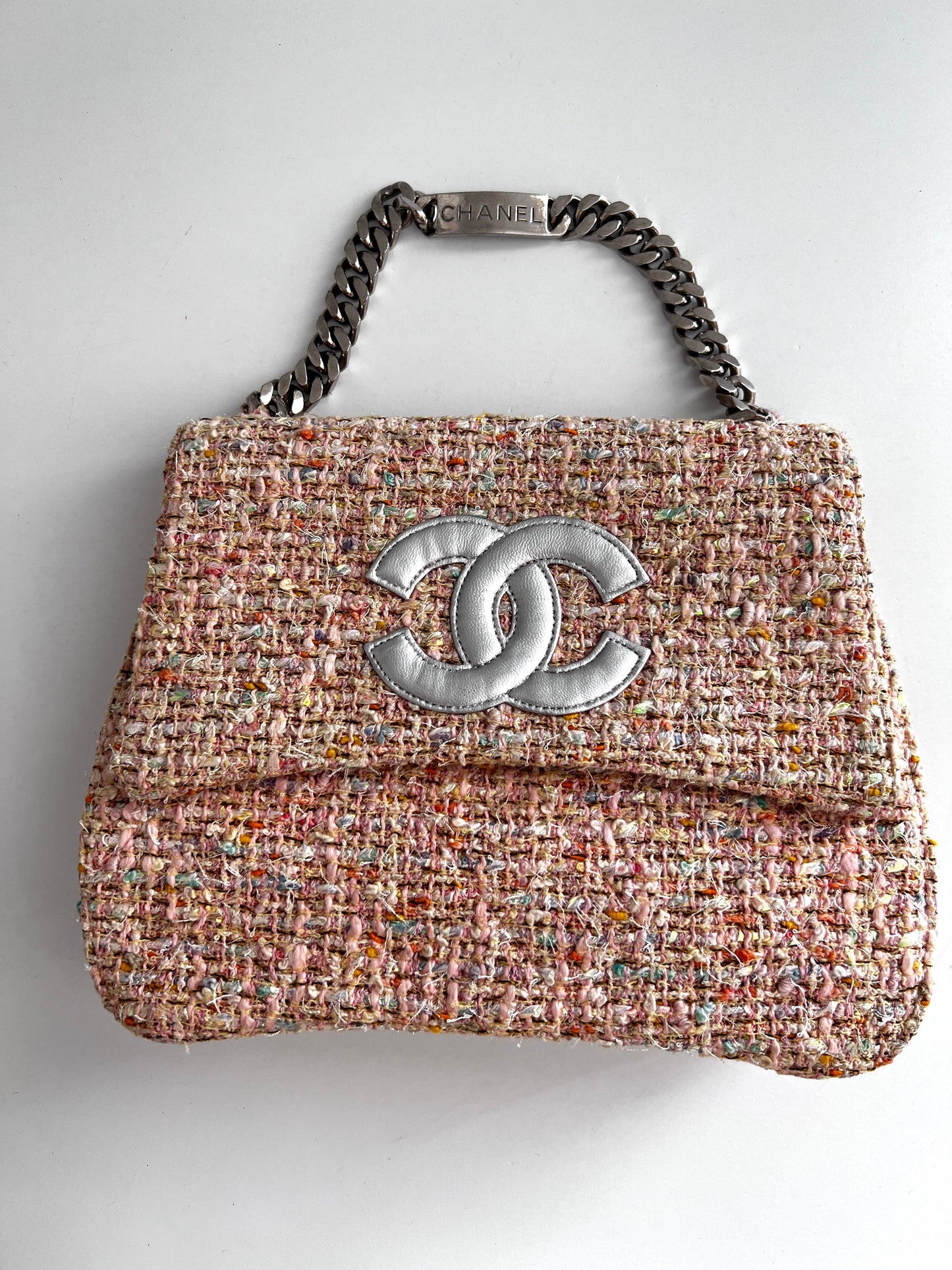 Vintage Chanel tweed hand bag