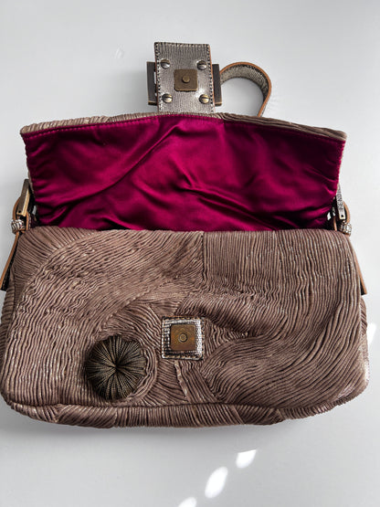 Vintage Fendi desert vibe baguette