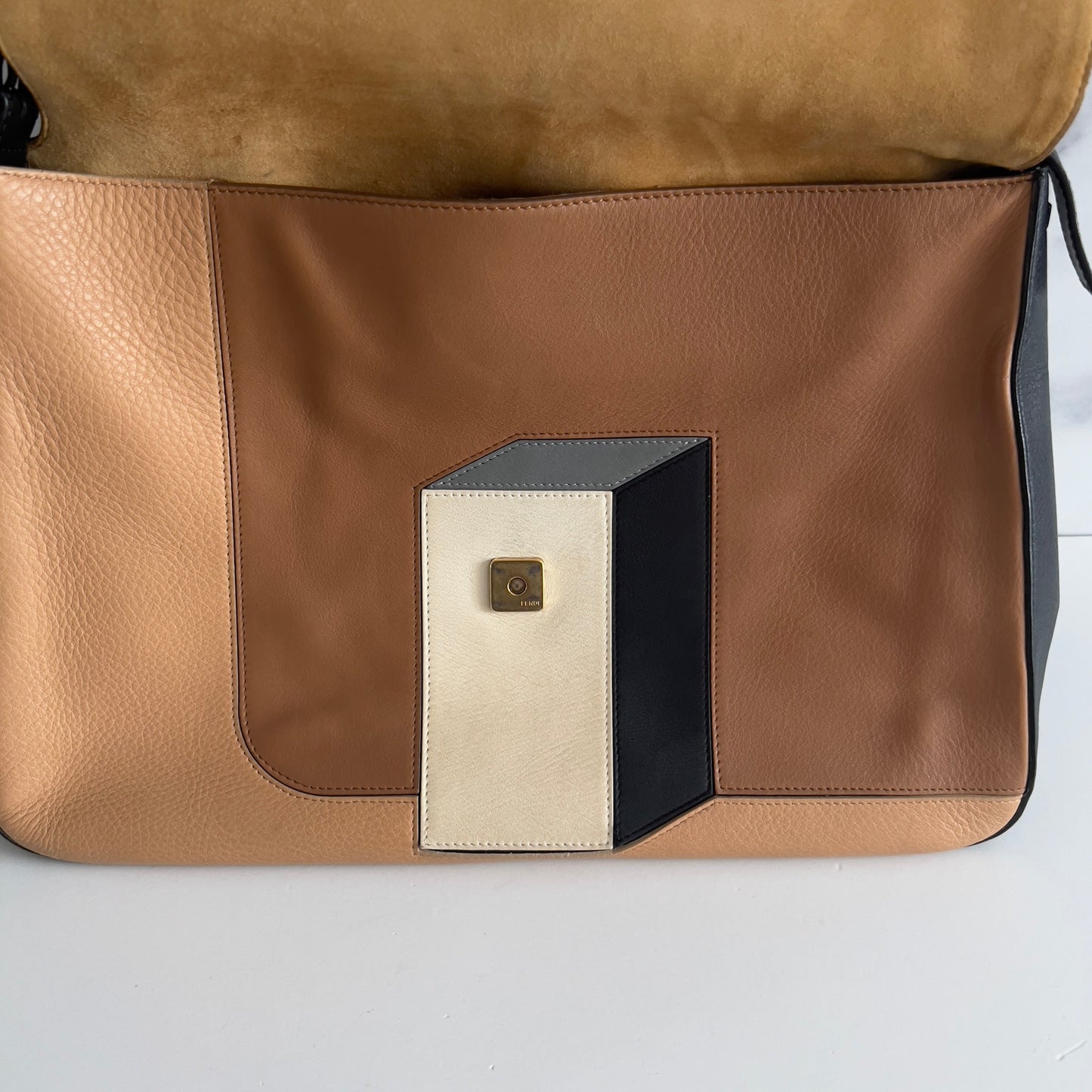 Fendi 3D leather XL mamma baguette