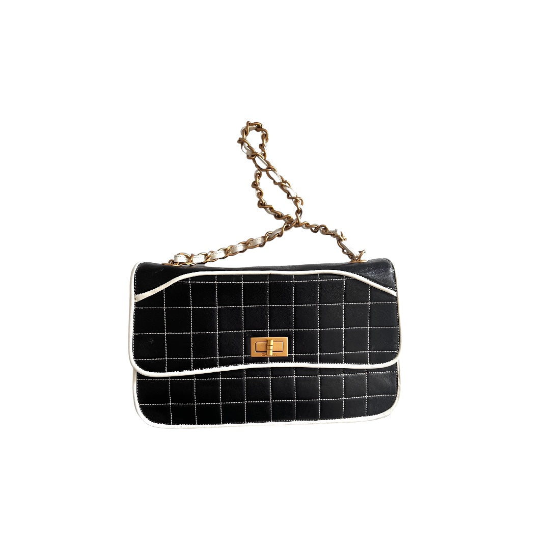 Chanel Chanel 2.55 reissue bag from 2000