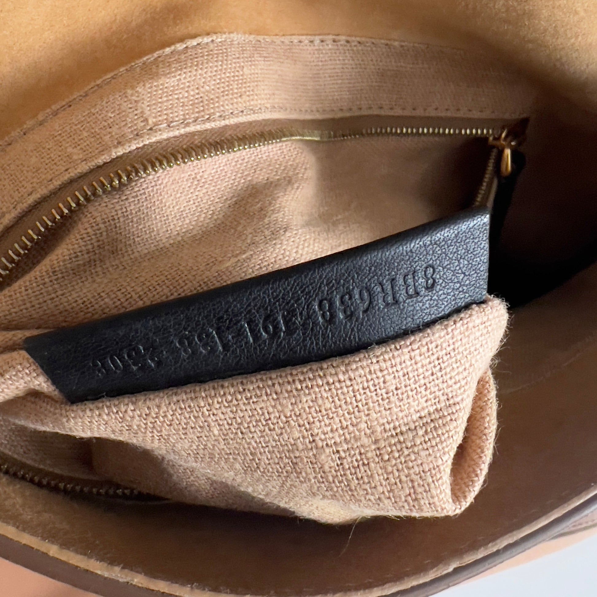 Fendi 3D leather XL mamma baguette