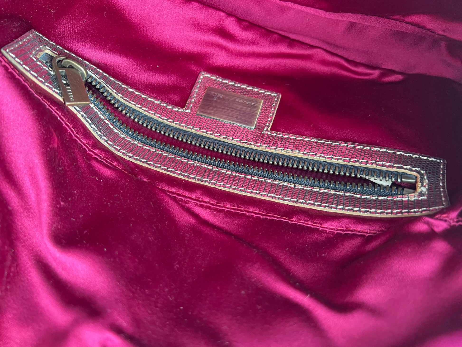 Vintage Fendi desert vibe baguette