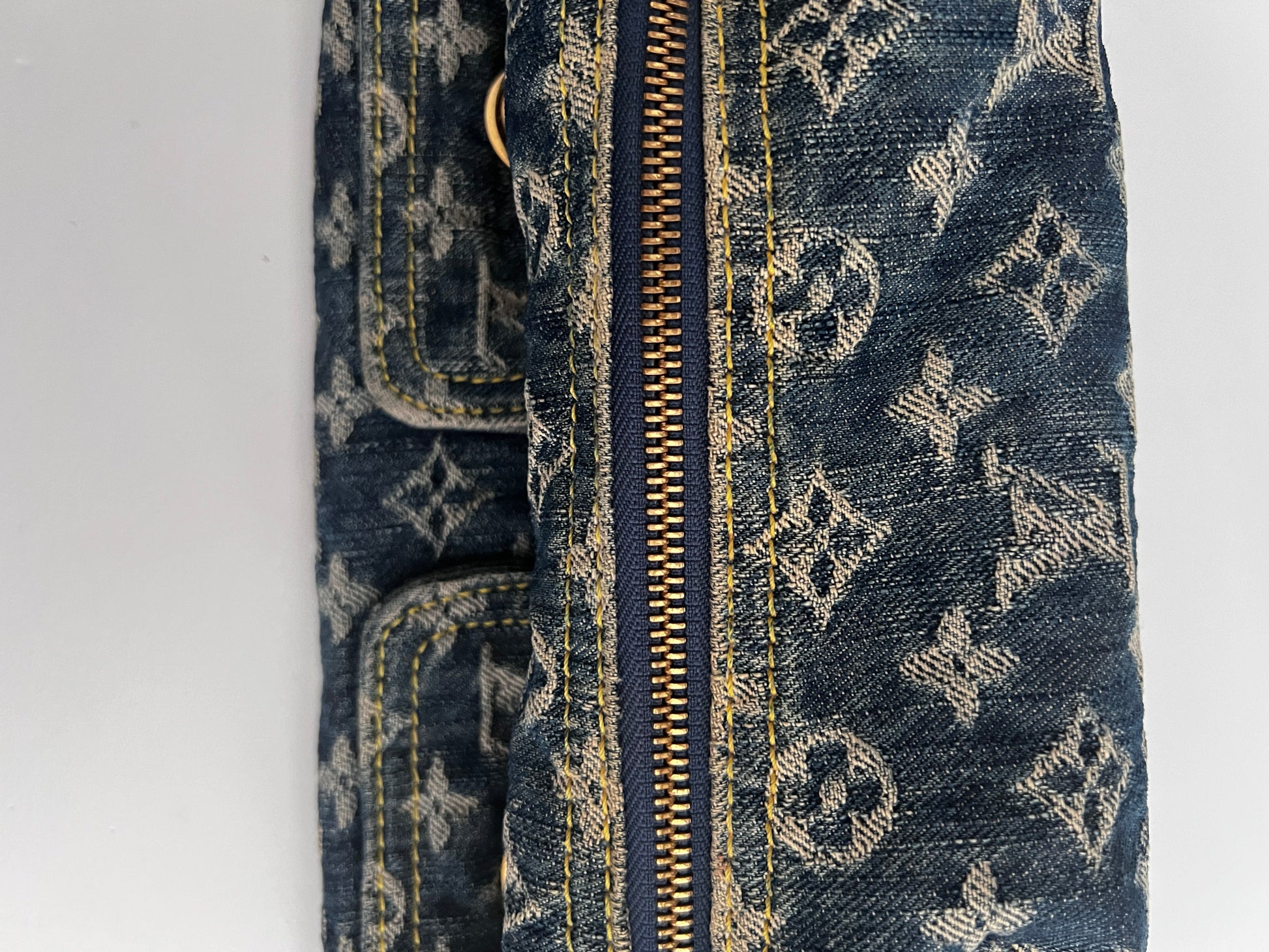 Louis Vuitton denim baggy pm