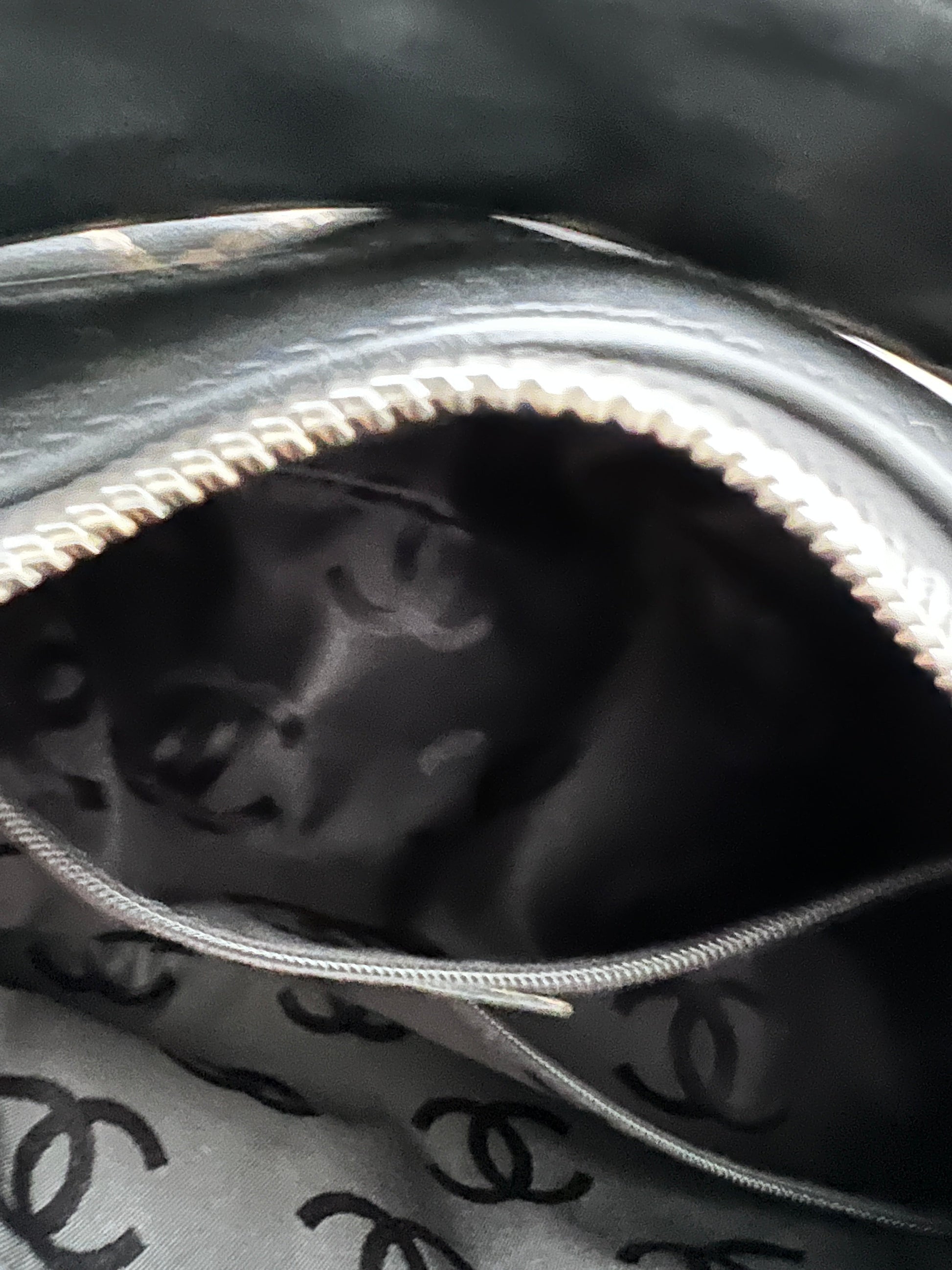 Vintage Chanel CC Surpique tote