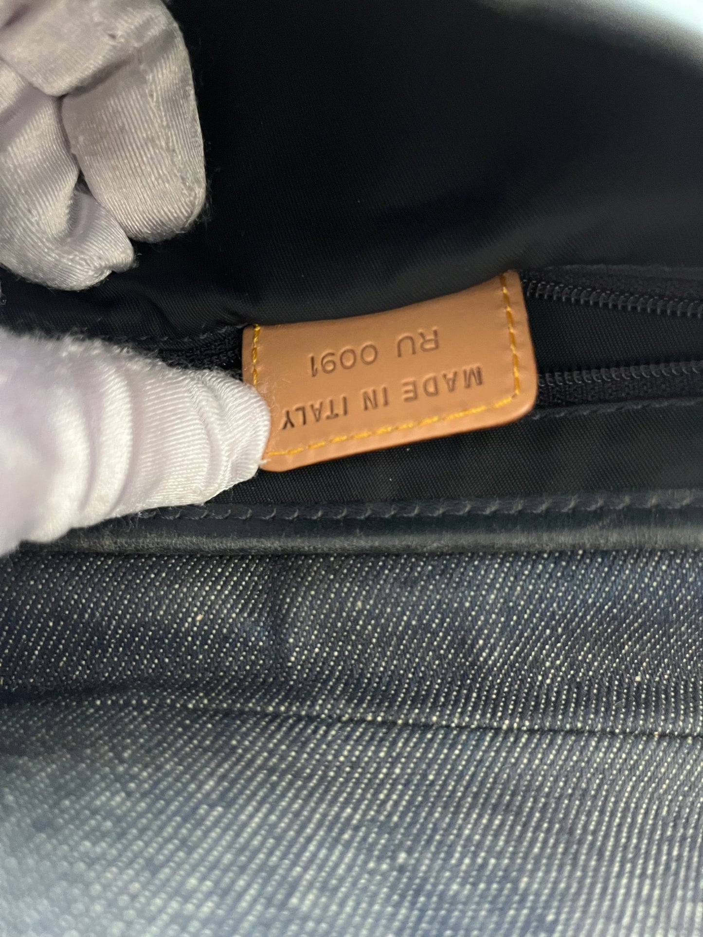 Dior saddle Jean leather gold hardware shoulder bag