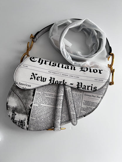 Pre-Owned Dior calfskin newspaper saddle bag