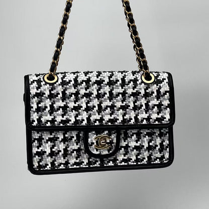 Chanel 2023 medium woven flap bag