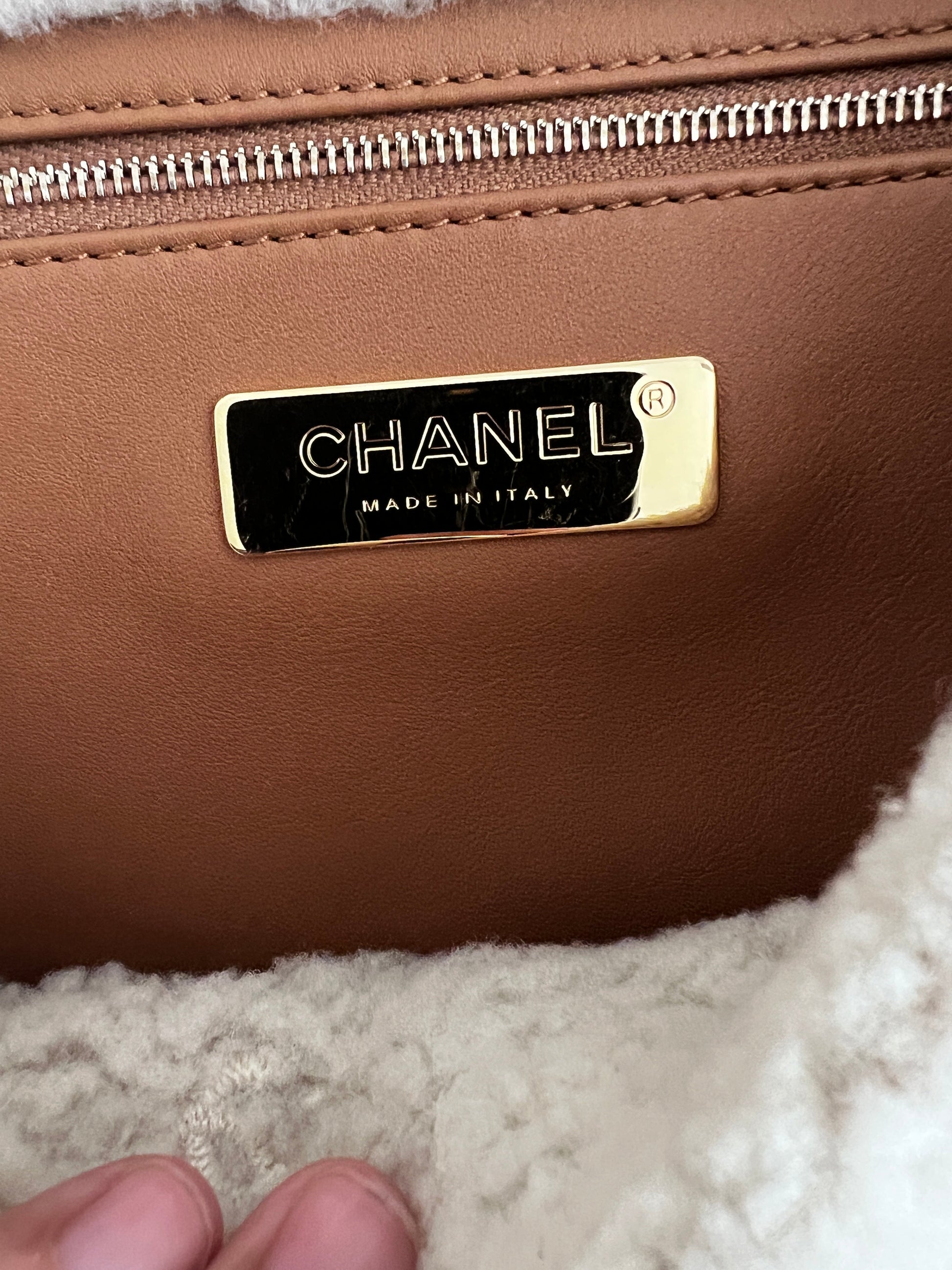 Chanel embroidered shearling 19bag