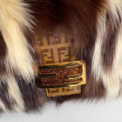 Vintage Fendi Skunk Fur Baguette