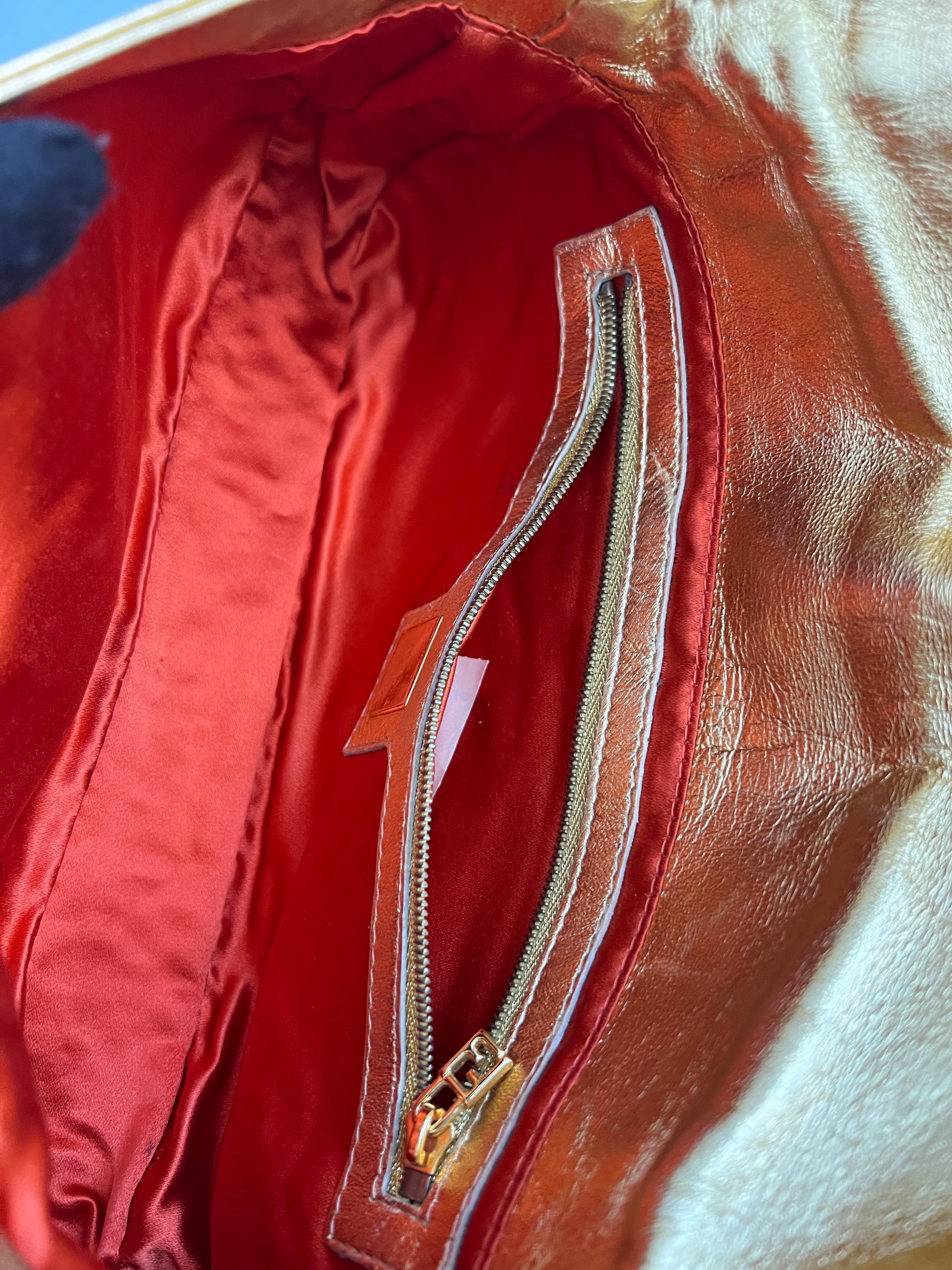 Classic vintage Fendi gold baguette