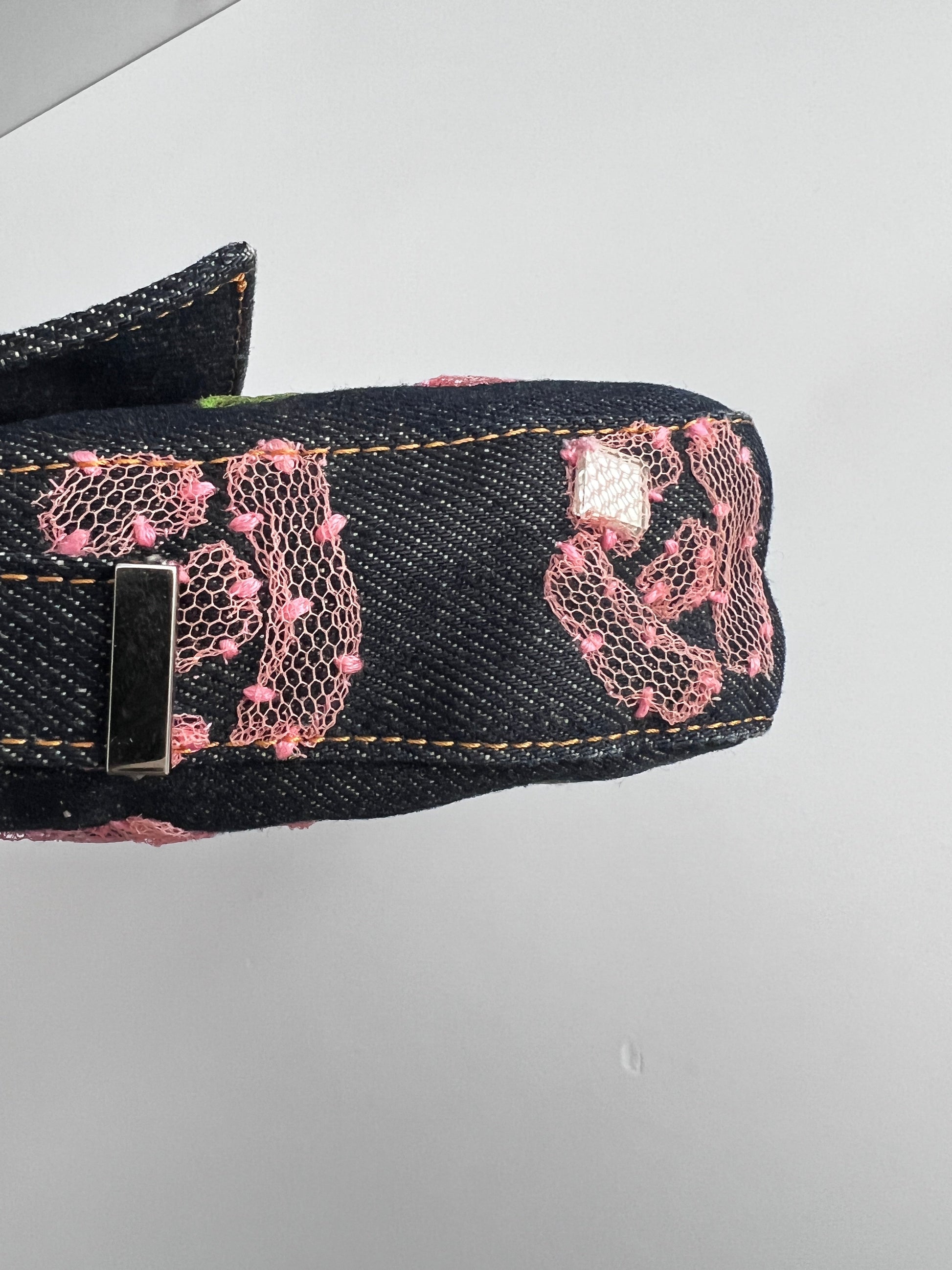 Fendi rose denim baguette