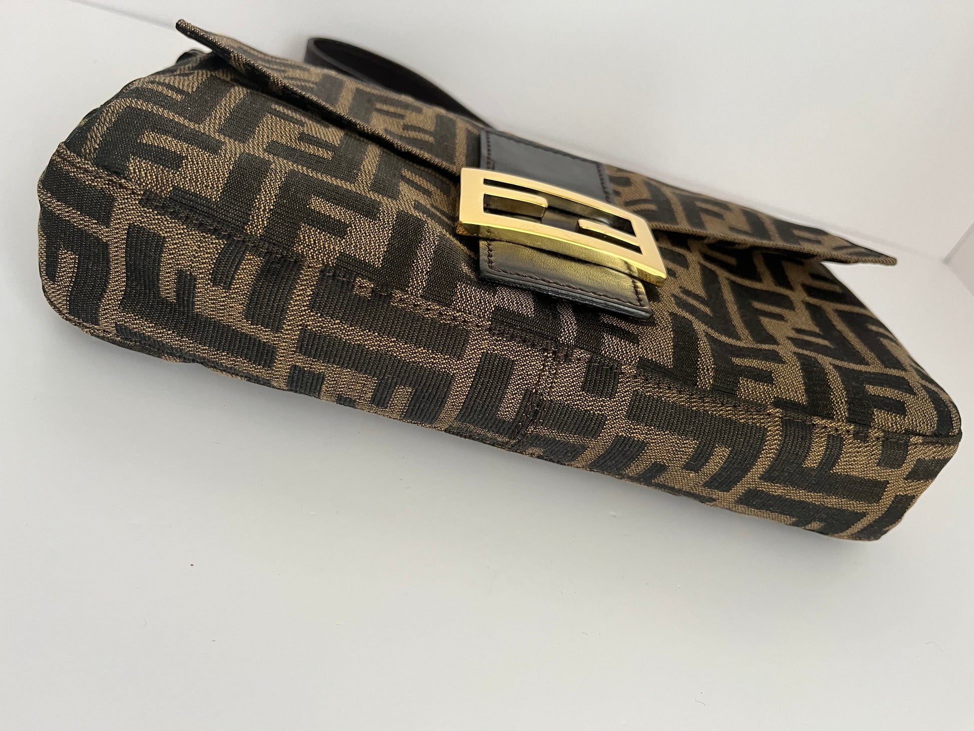 Fendi baguette FF gold hardware shoulder bag